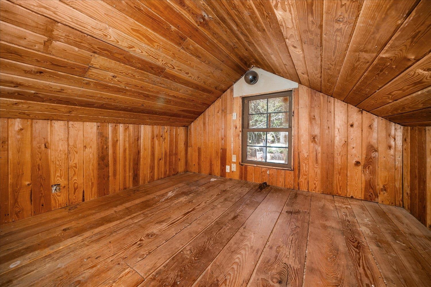 12512 N East Newman Lake Dr - Photo 24