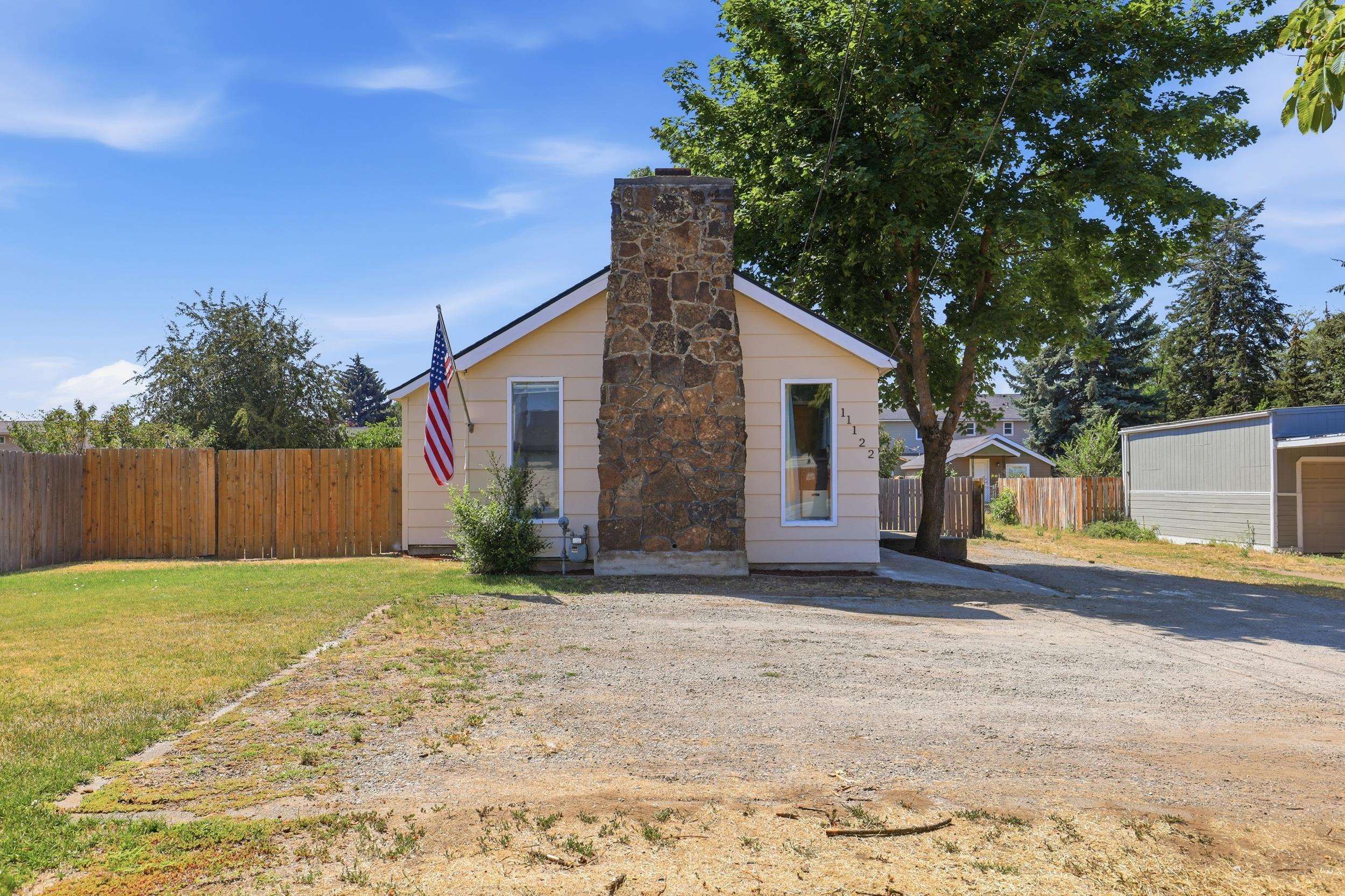 11122 E Broadway Ave - Photo 3