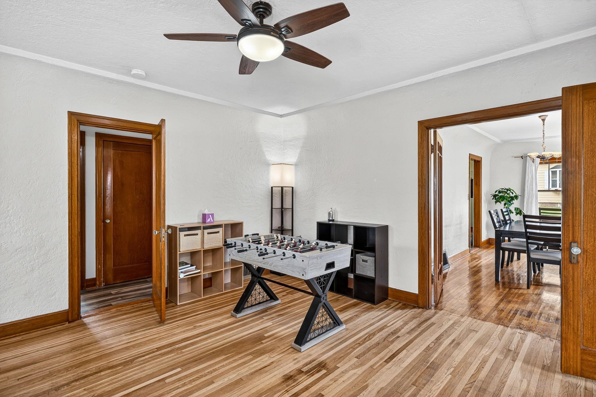 401 S Crosby St - Photo 6