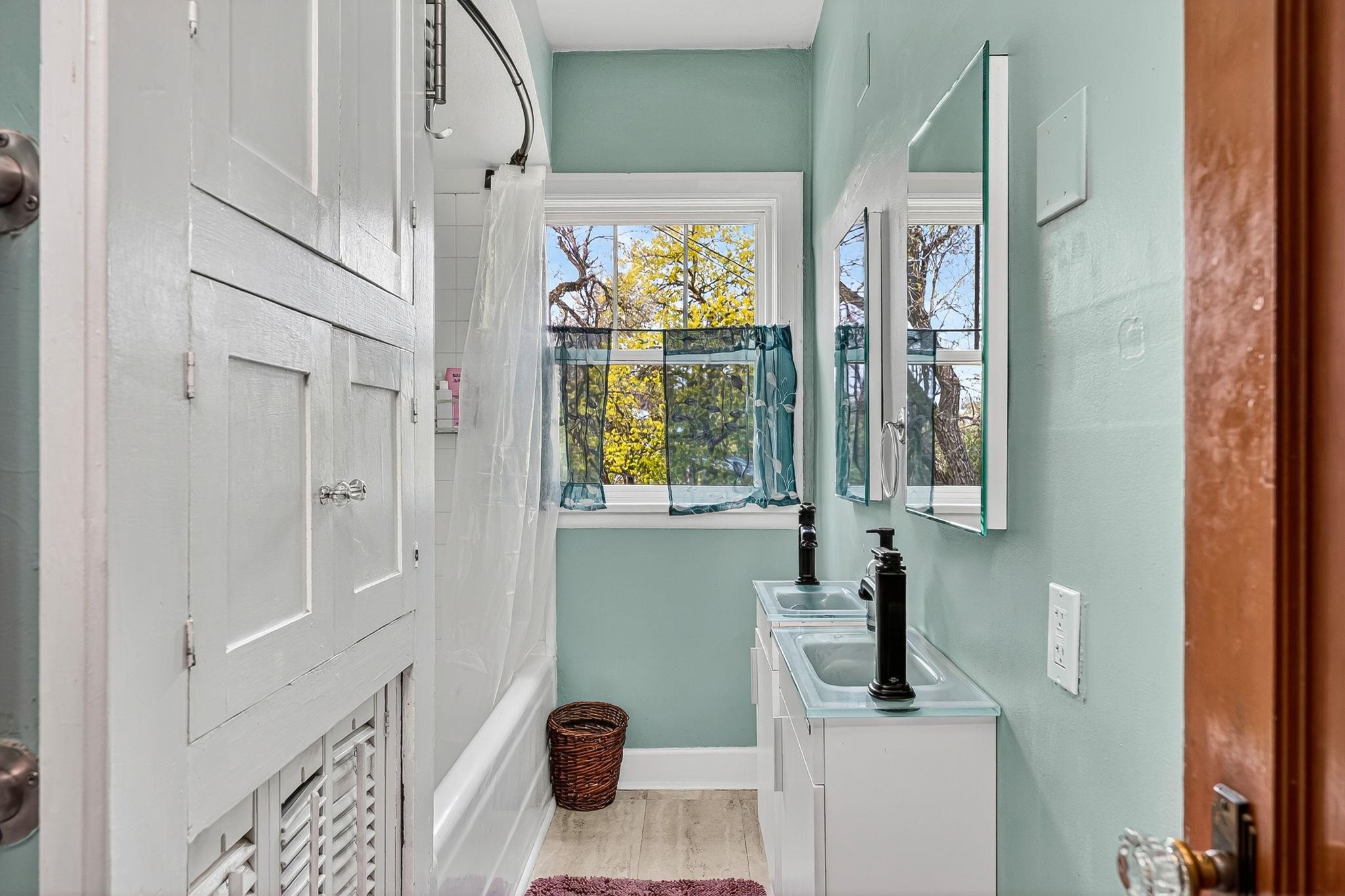 401 S Crosby St - Photo 15