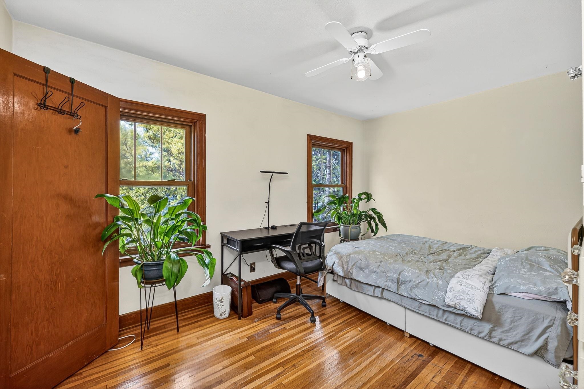 401 S Crosby St - Photo 16