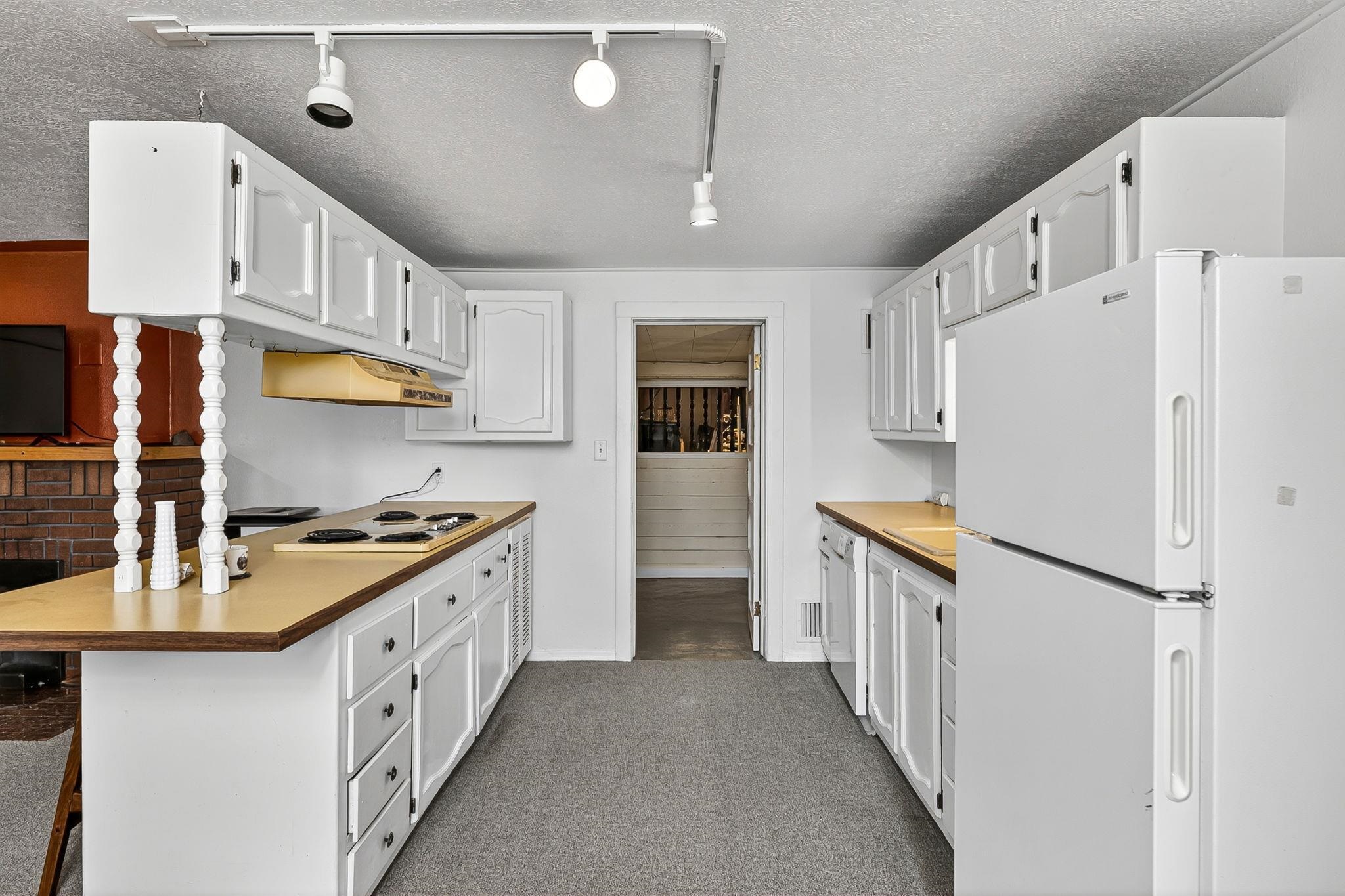 401 S Crosby St - Photo 21