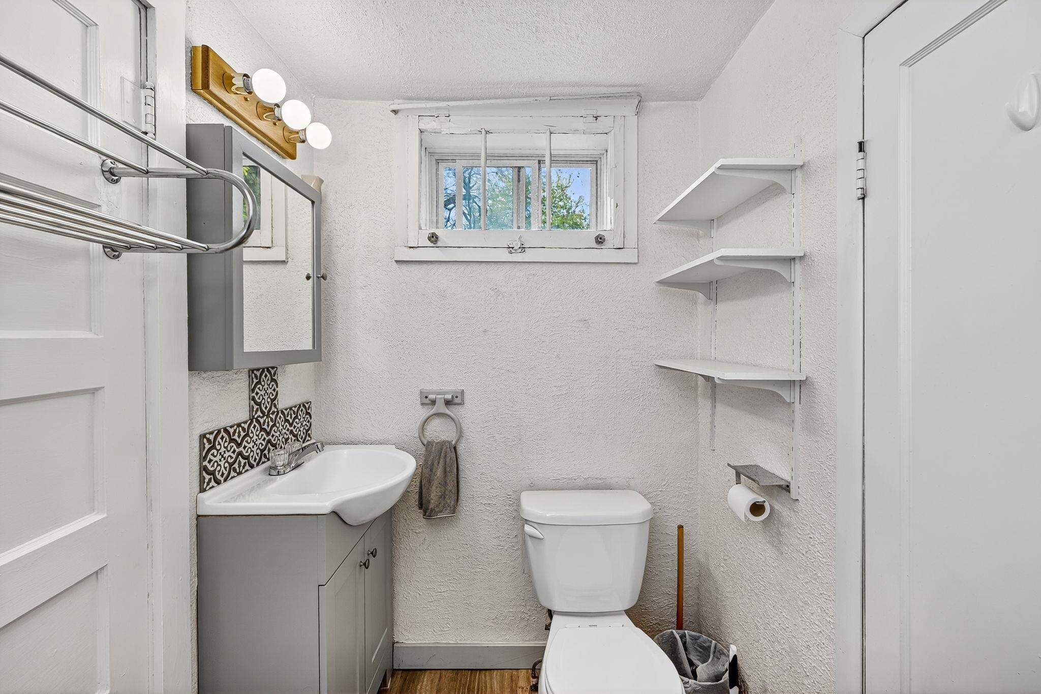 401 S Crosby St - Photo 23