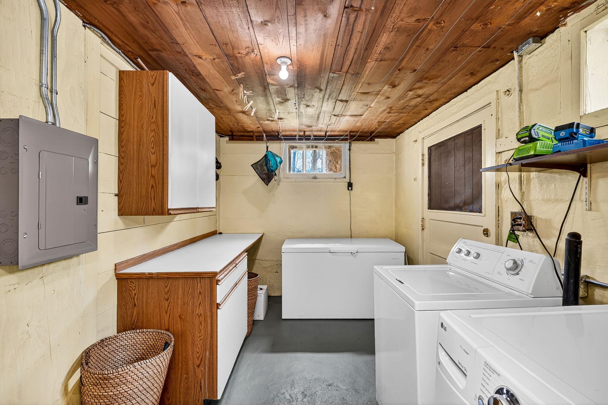 401 S Crosby St - Photo 30
