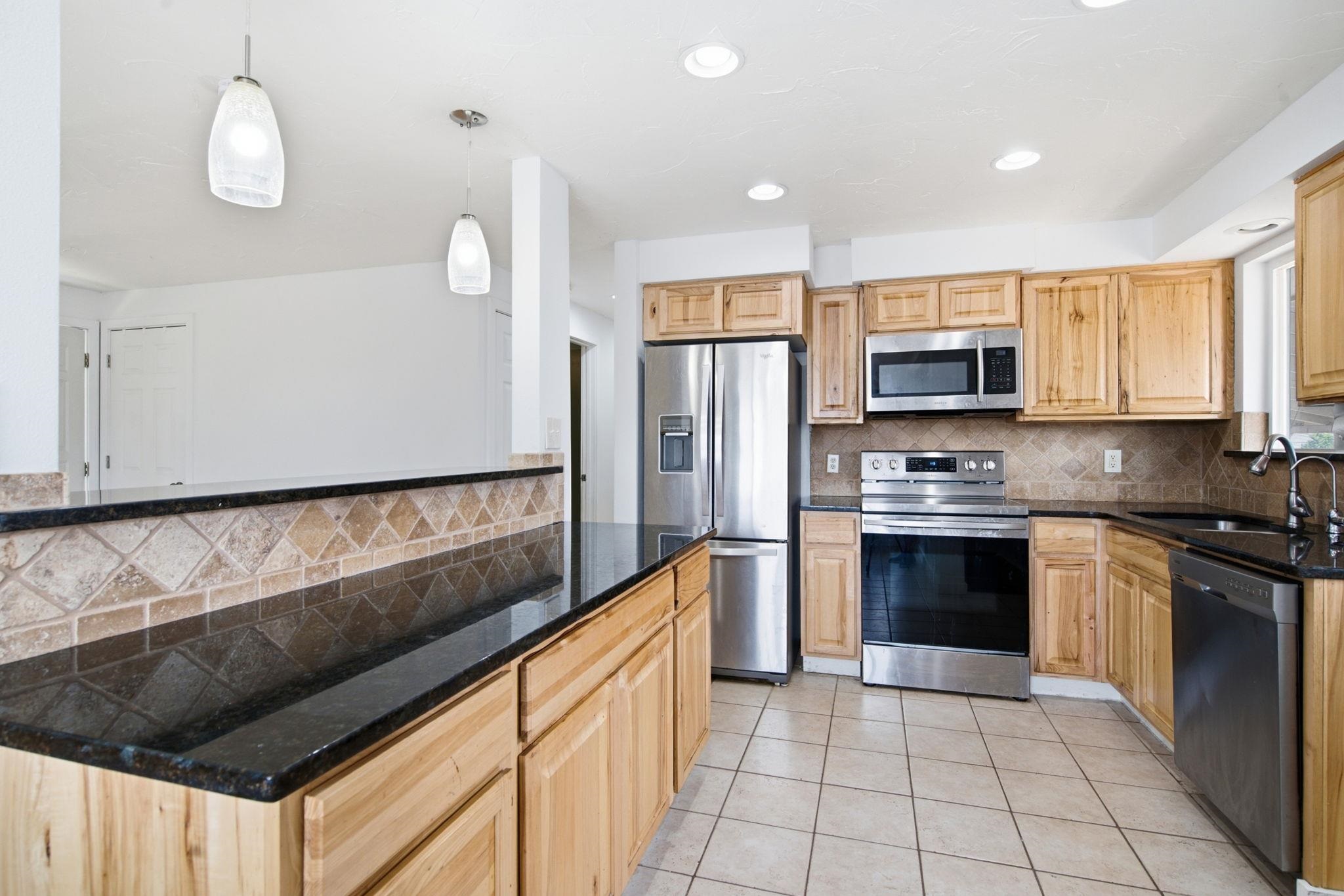 1404 E Gordon Ct - Photo 9