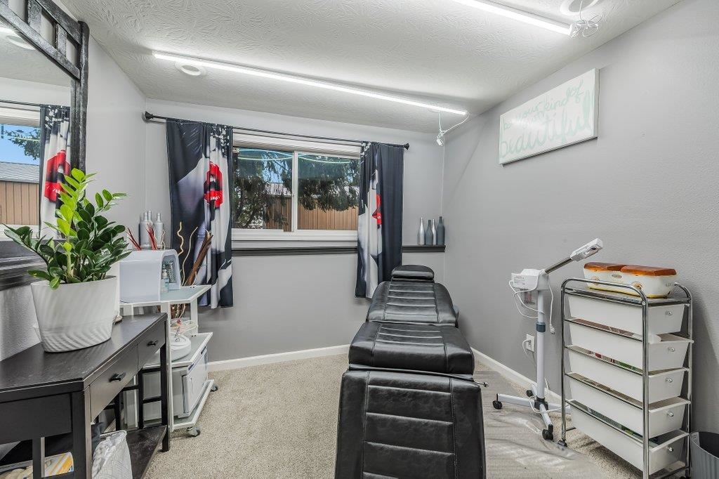 3219 E 19TH Ave - Photo 9