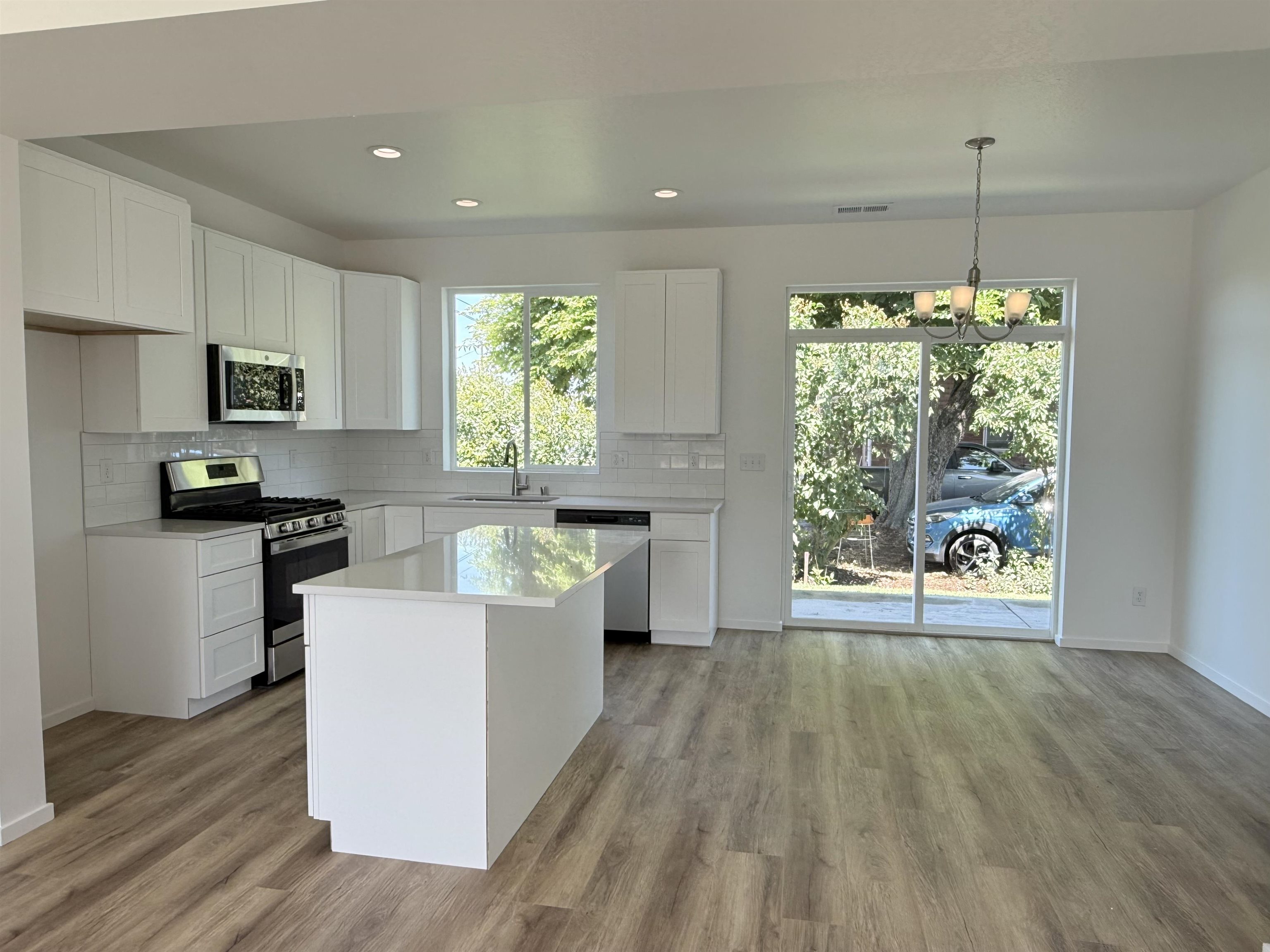 9503 E Michielli Ln - Photo 4