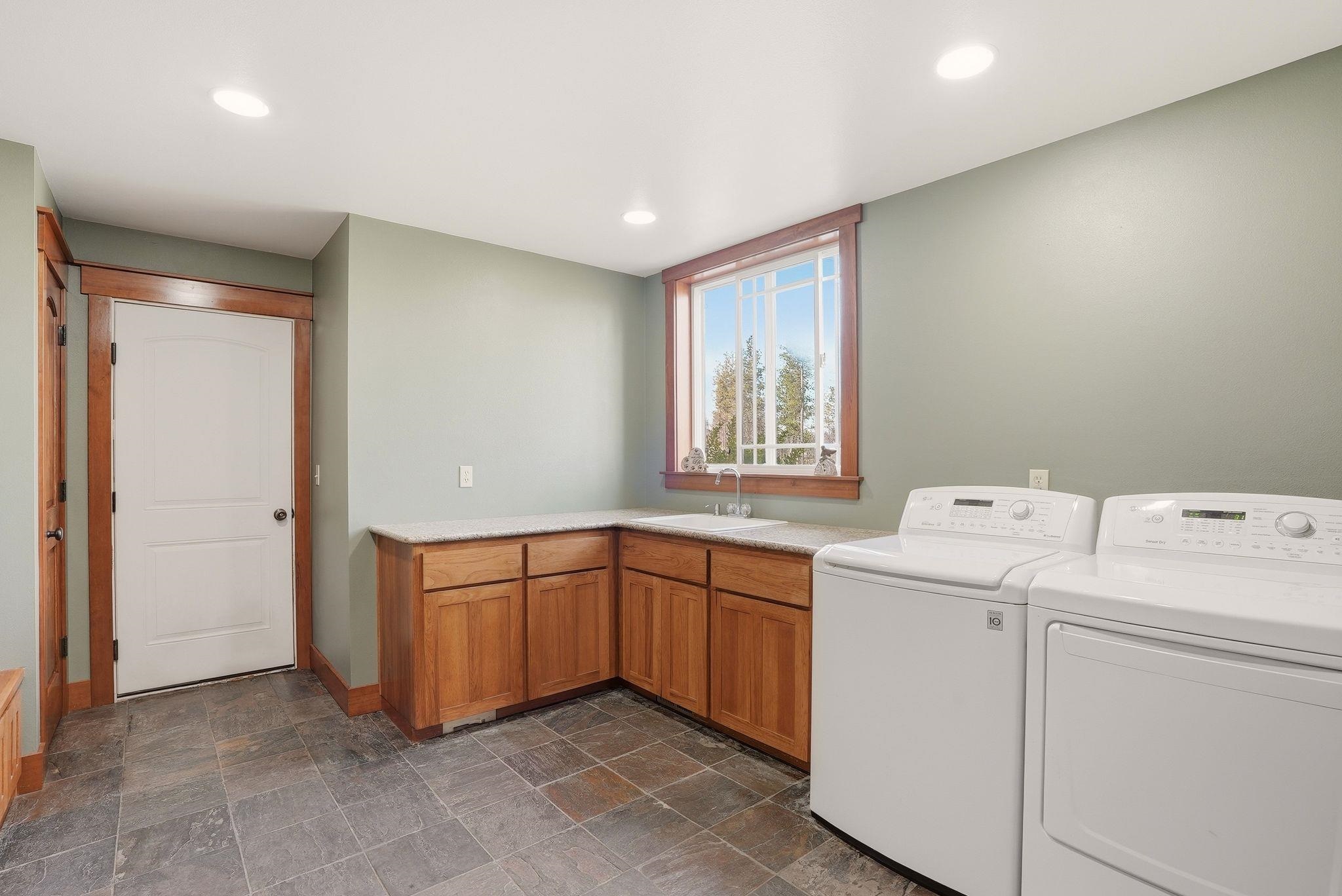 19303 W Penners Ln - Photo 23