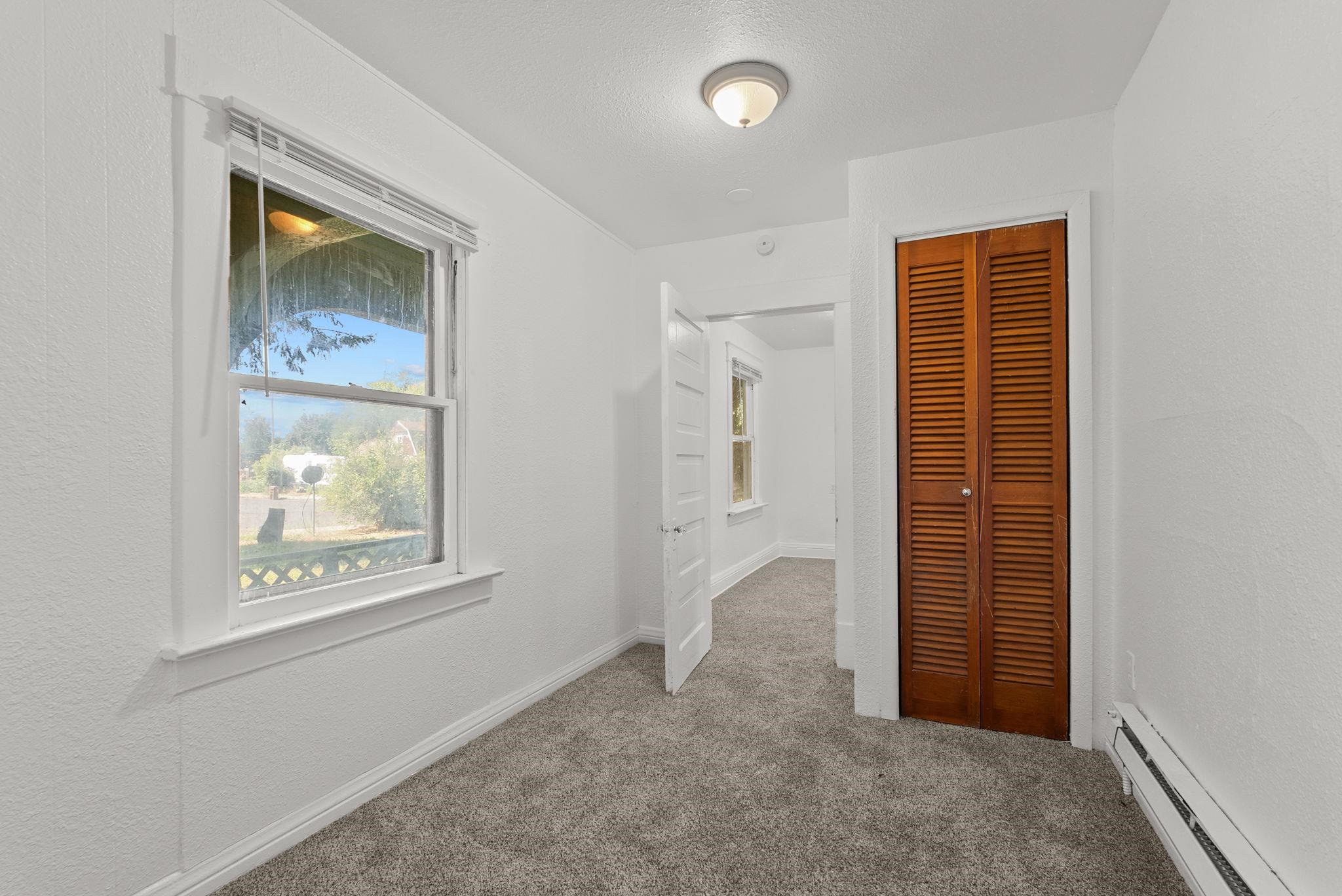 1701 E Desmet Ave - Photo 15