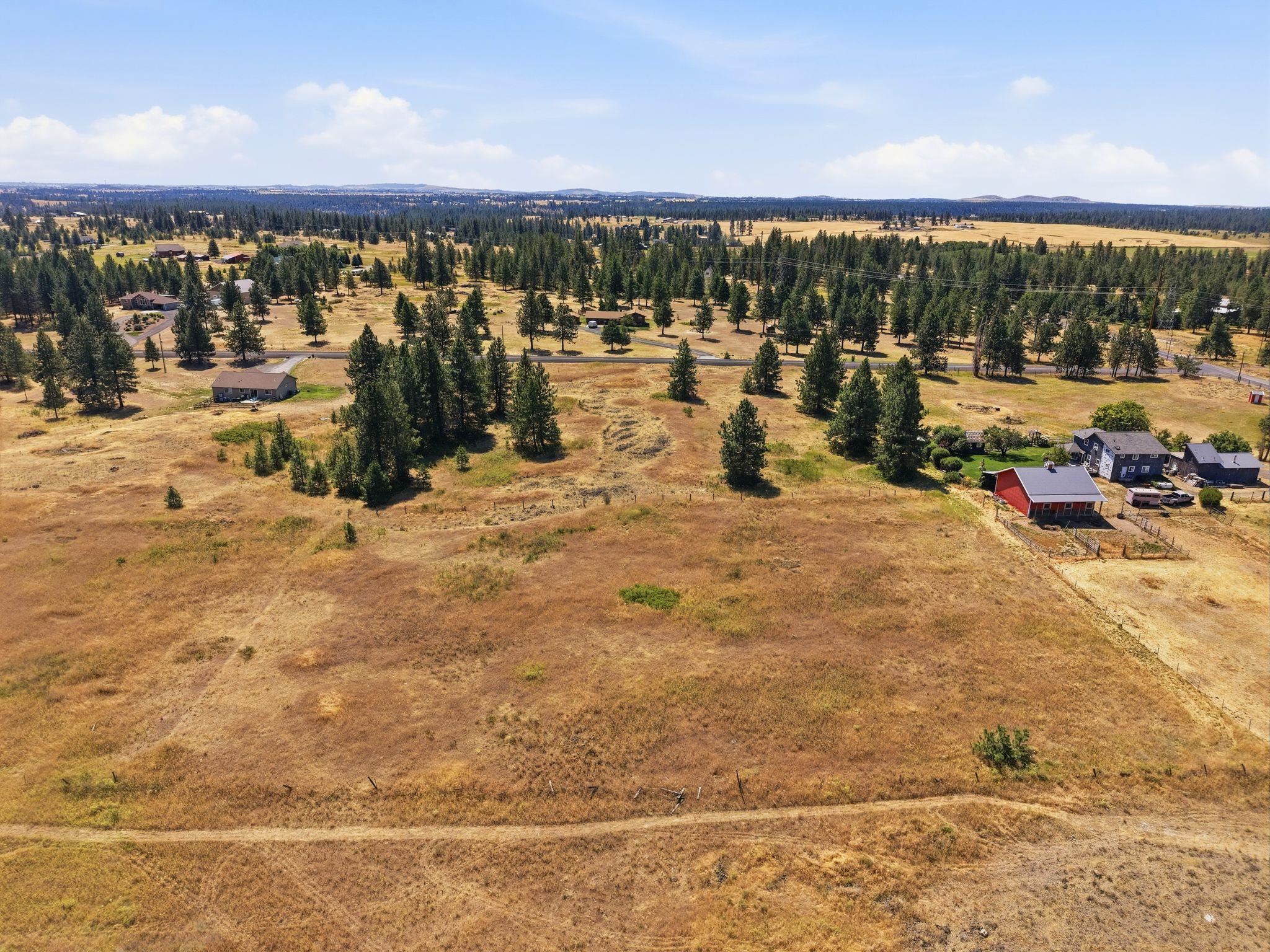 NKA W Tepee Rd - Photo 8