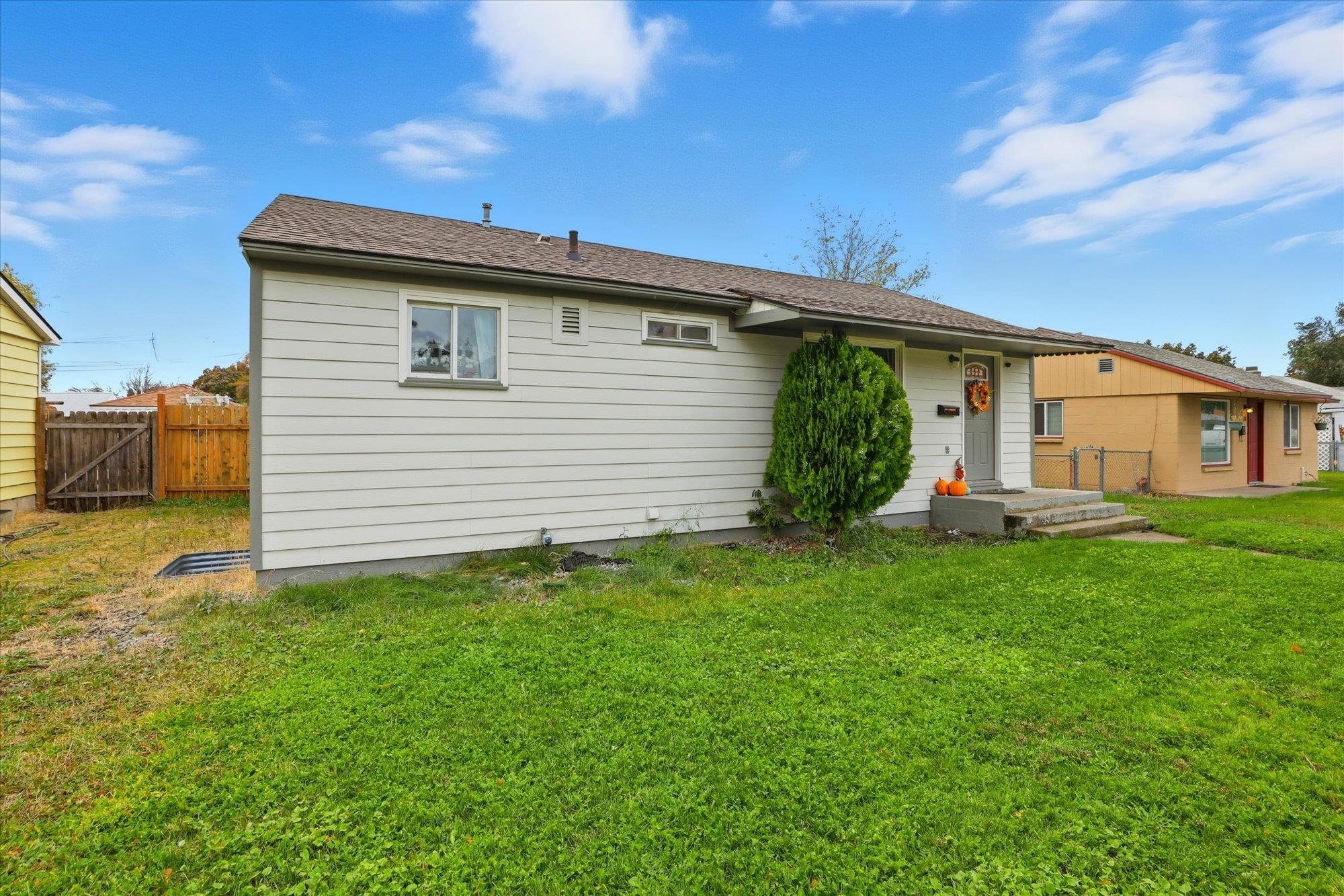 2824 E Marshall Ave - Photo 32