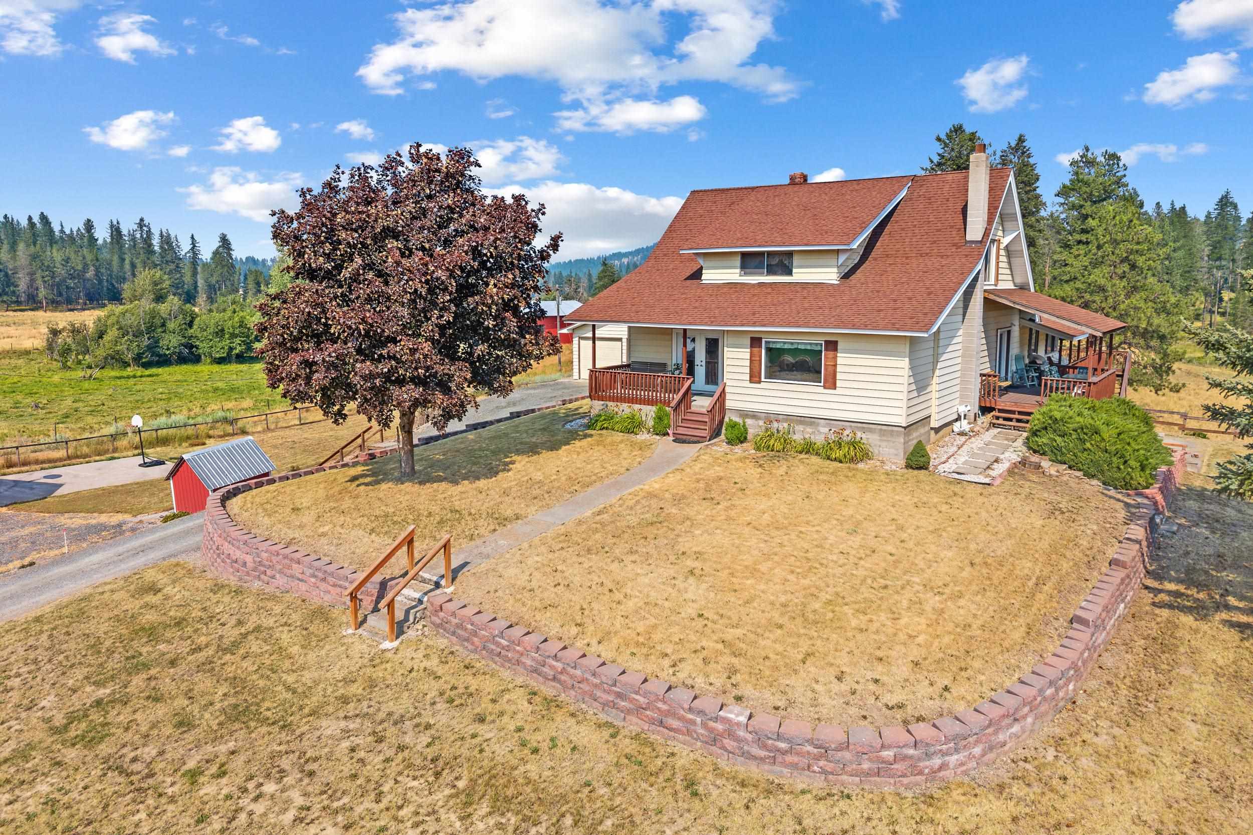 2228 Blue Creek Rd - Photo 1