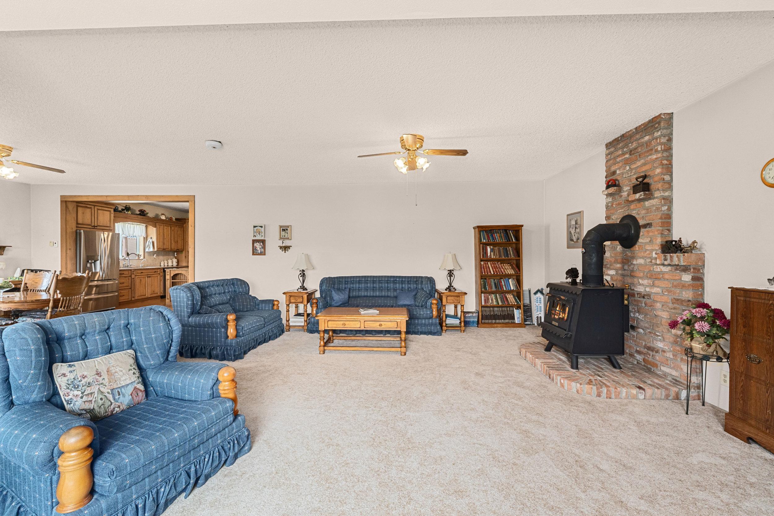 2228 Blue Creek Rd - Photo 9