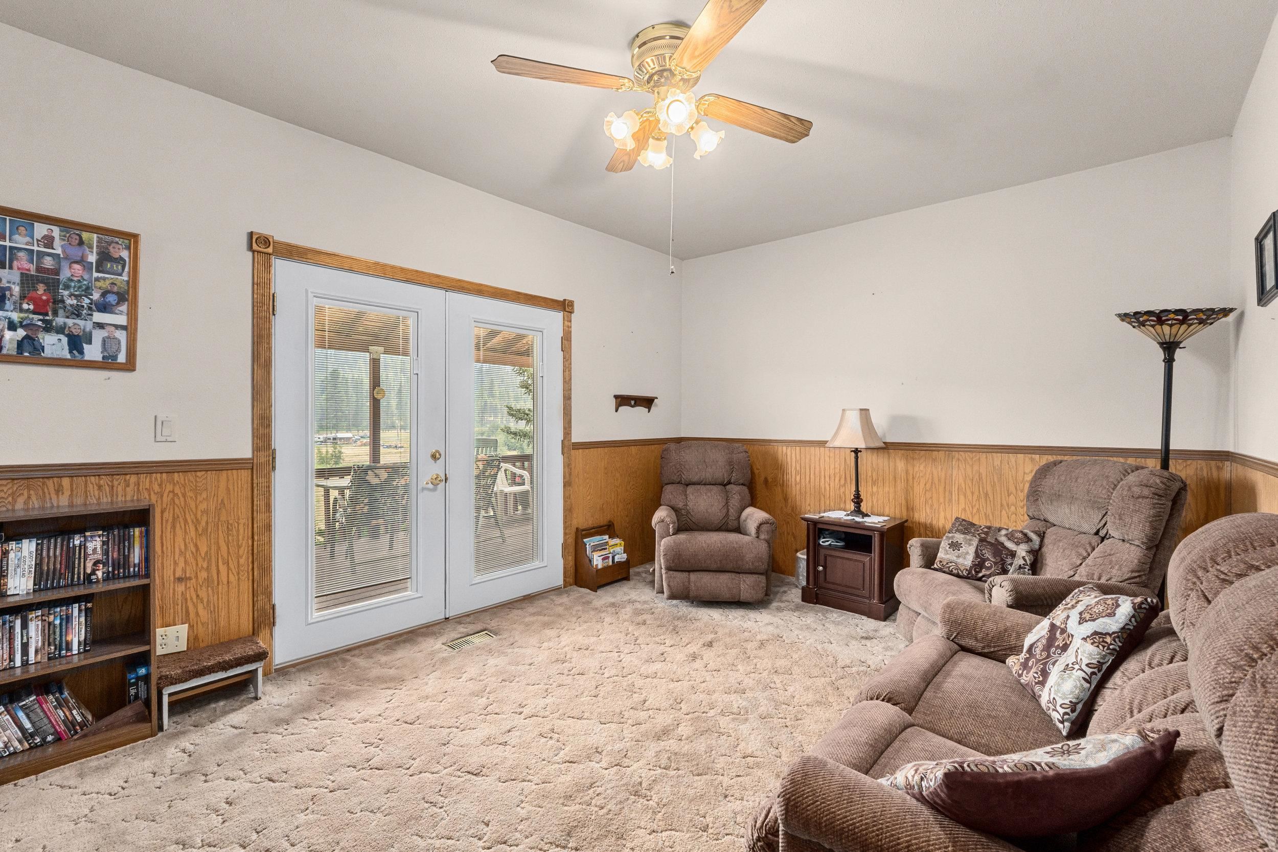 2228 Blue Creek Rd - Photo 11
