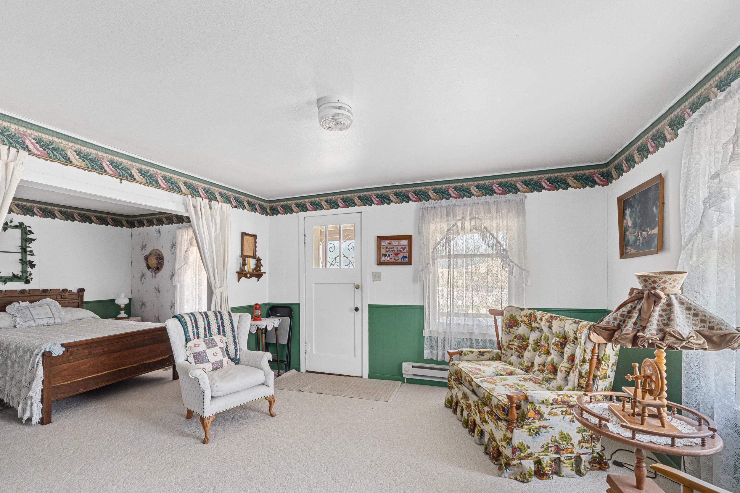 2228 Blue Creek Rd - Photo 36