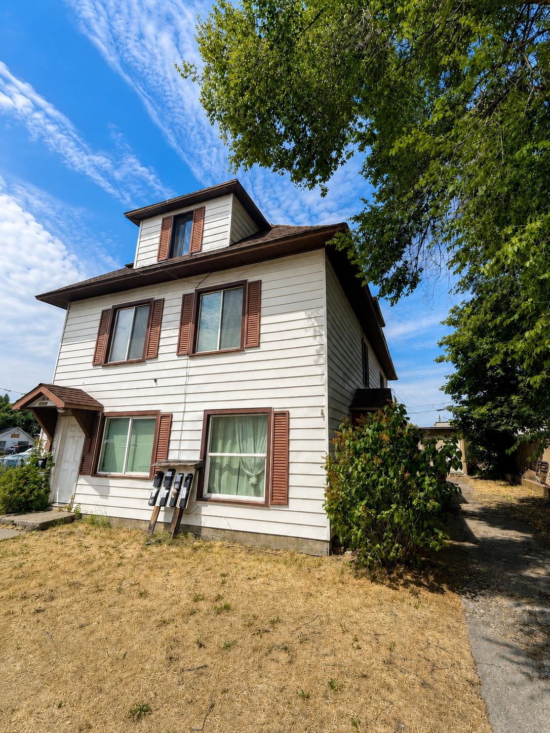 3011 E Queen Ave - Photo 4