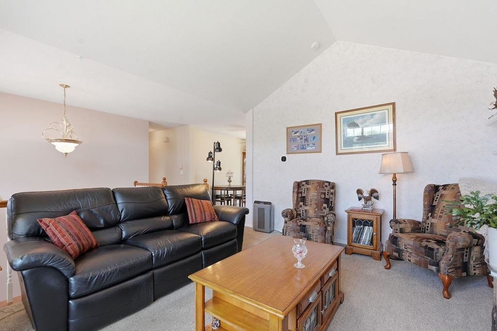 8808 N Maple St - Photo 11