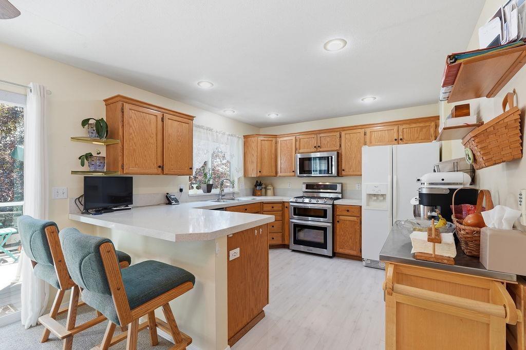 8808 N Maple St - Photo 14