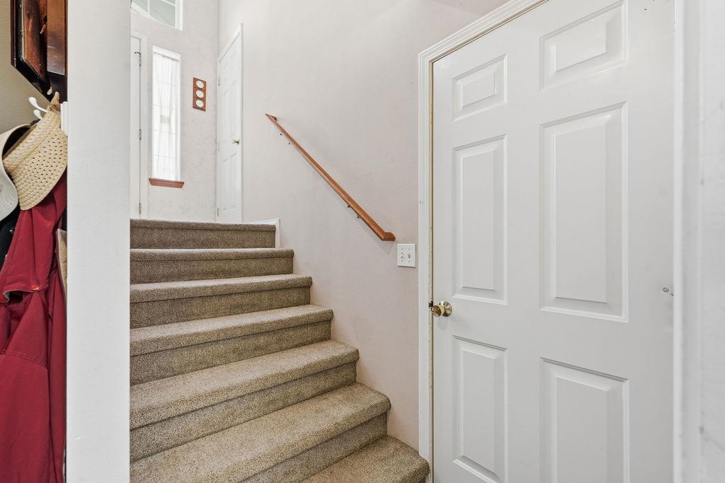 8808 N Maple St - Photo 27