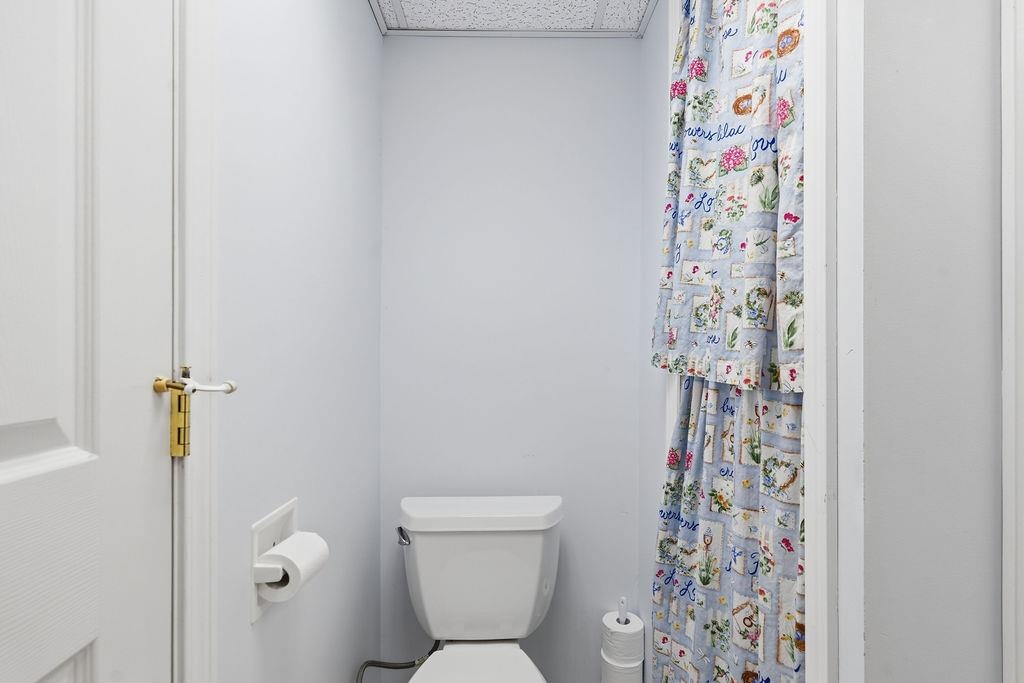 8808 N Maple St - Photo 29