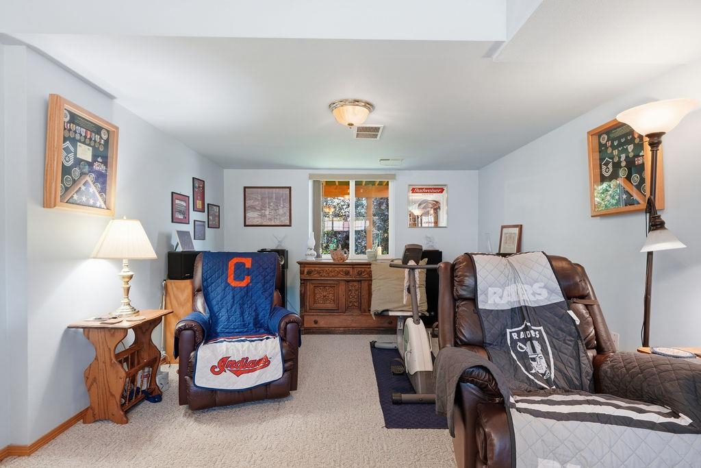 8808 N Maple St - Photo 30