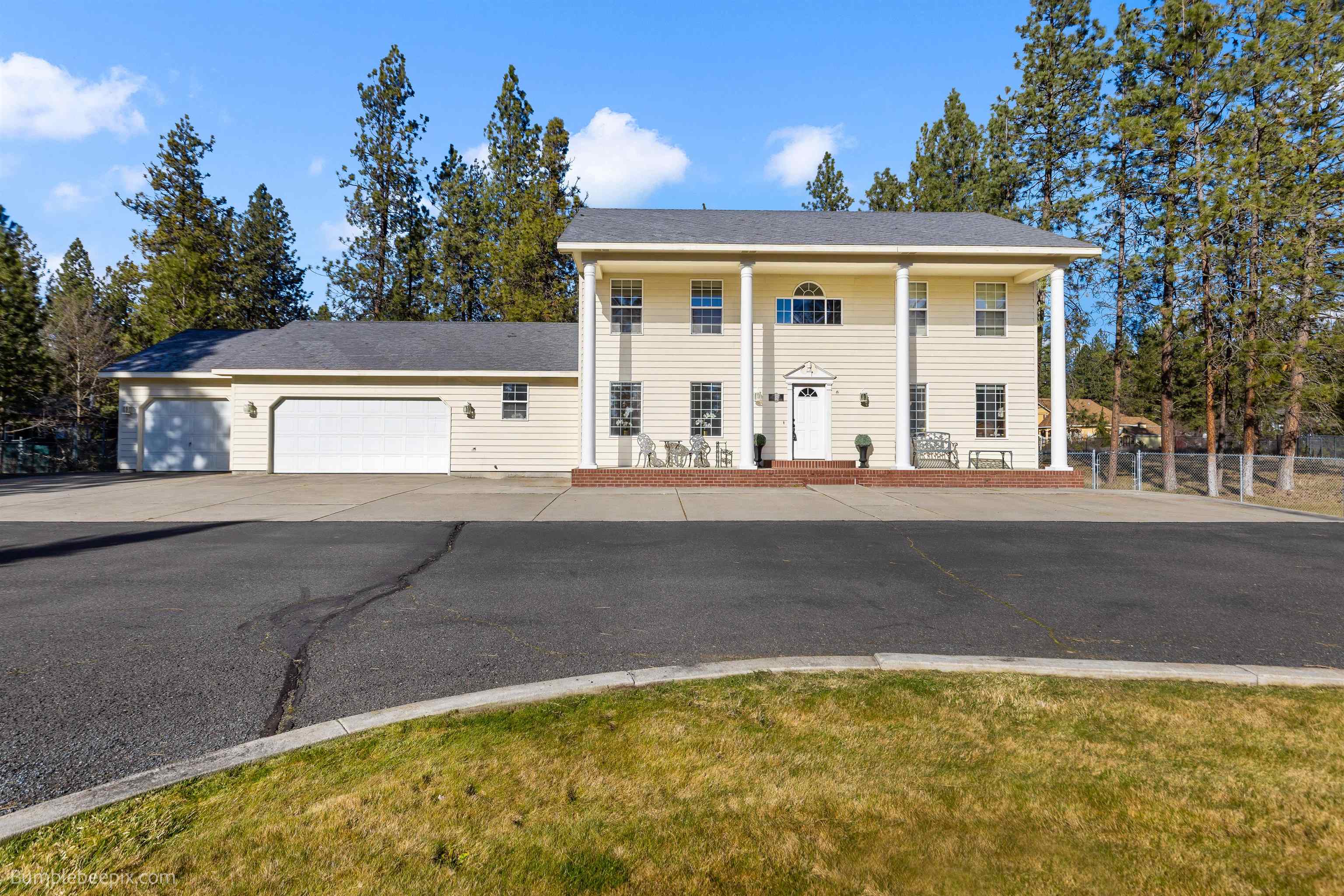 16607 N Primrose Ln - Photo 1