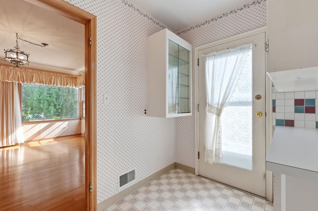 27 W Waverly Pl - Photo 11