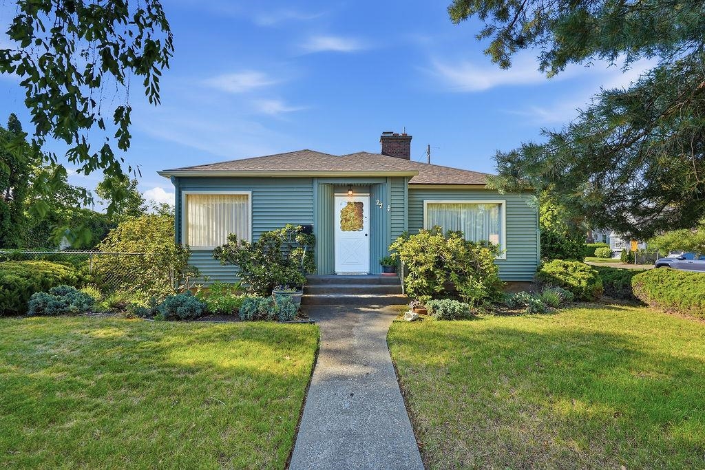 27 W Waverly Pl - Photo 1