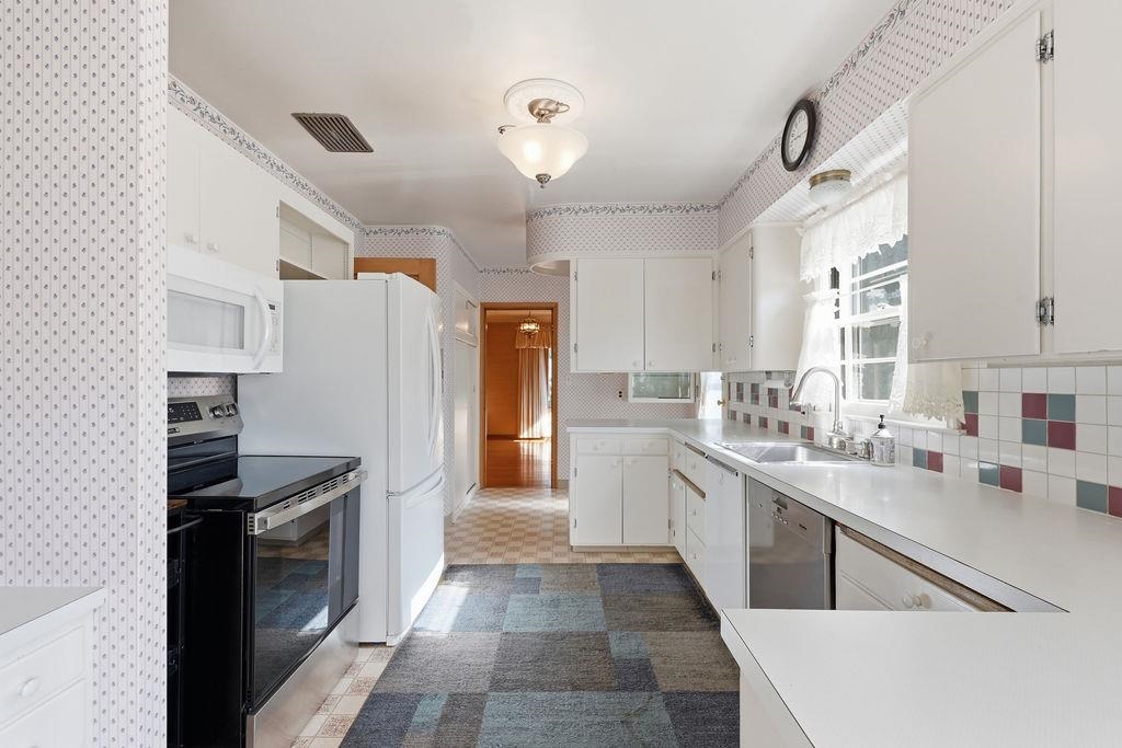 27 W Waverly Pl - Photo 10