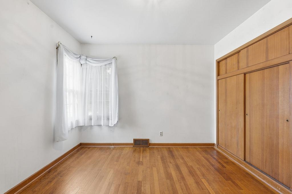 27 W Waverly Pl - Photo 17