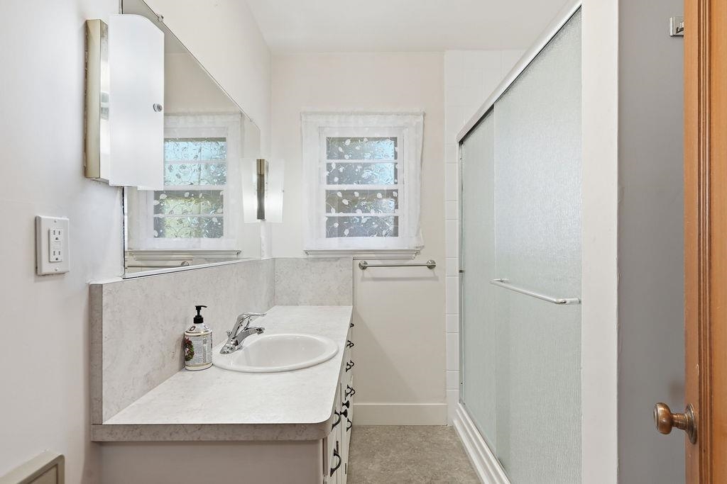 27 W Waverly Pl - Photo 19