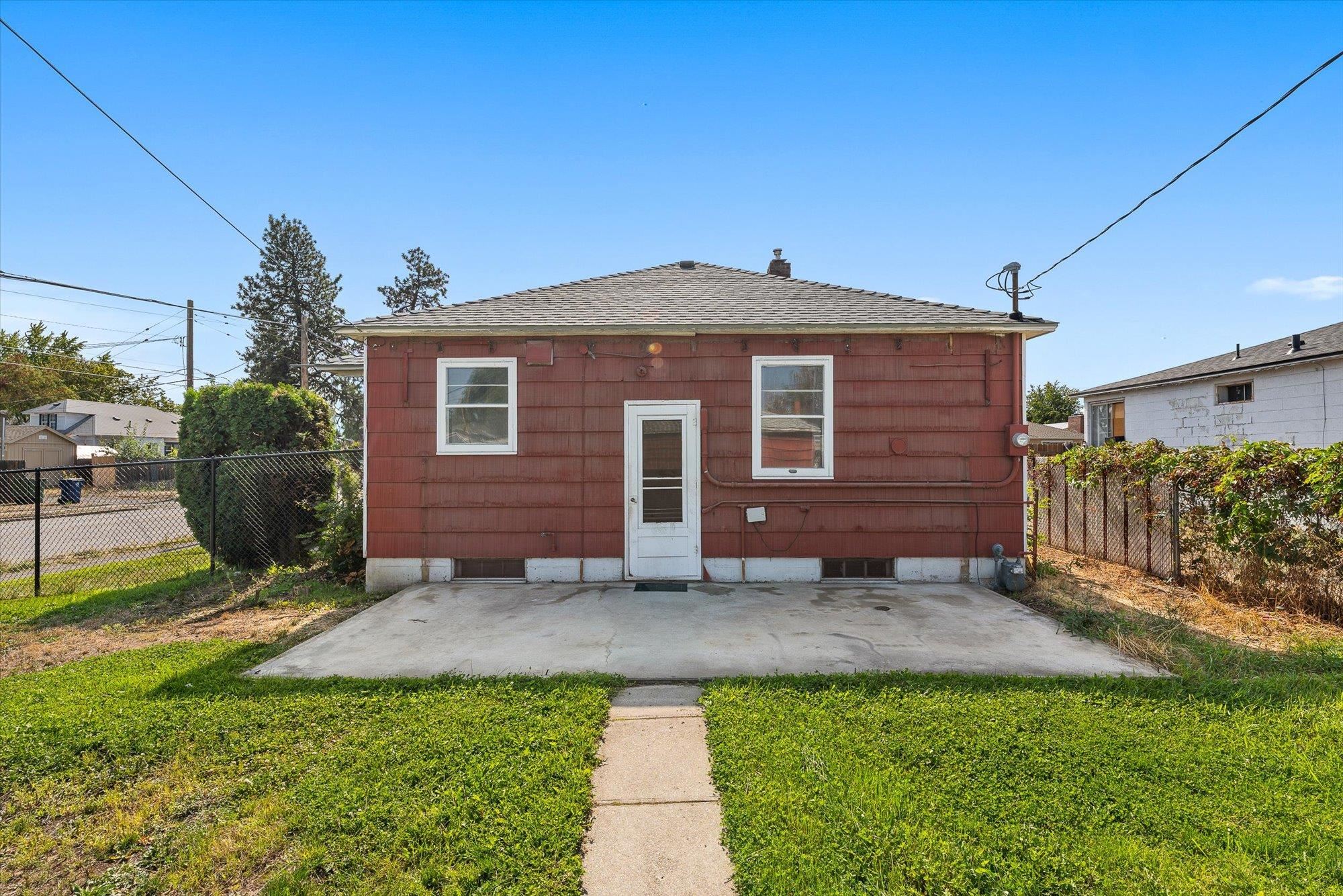 227 E Crown Ave - Photo 22