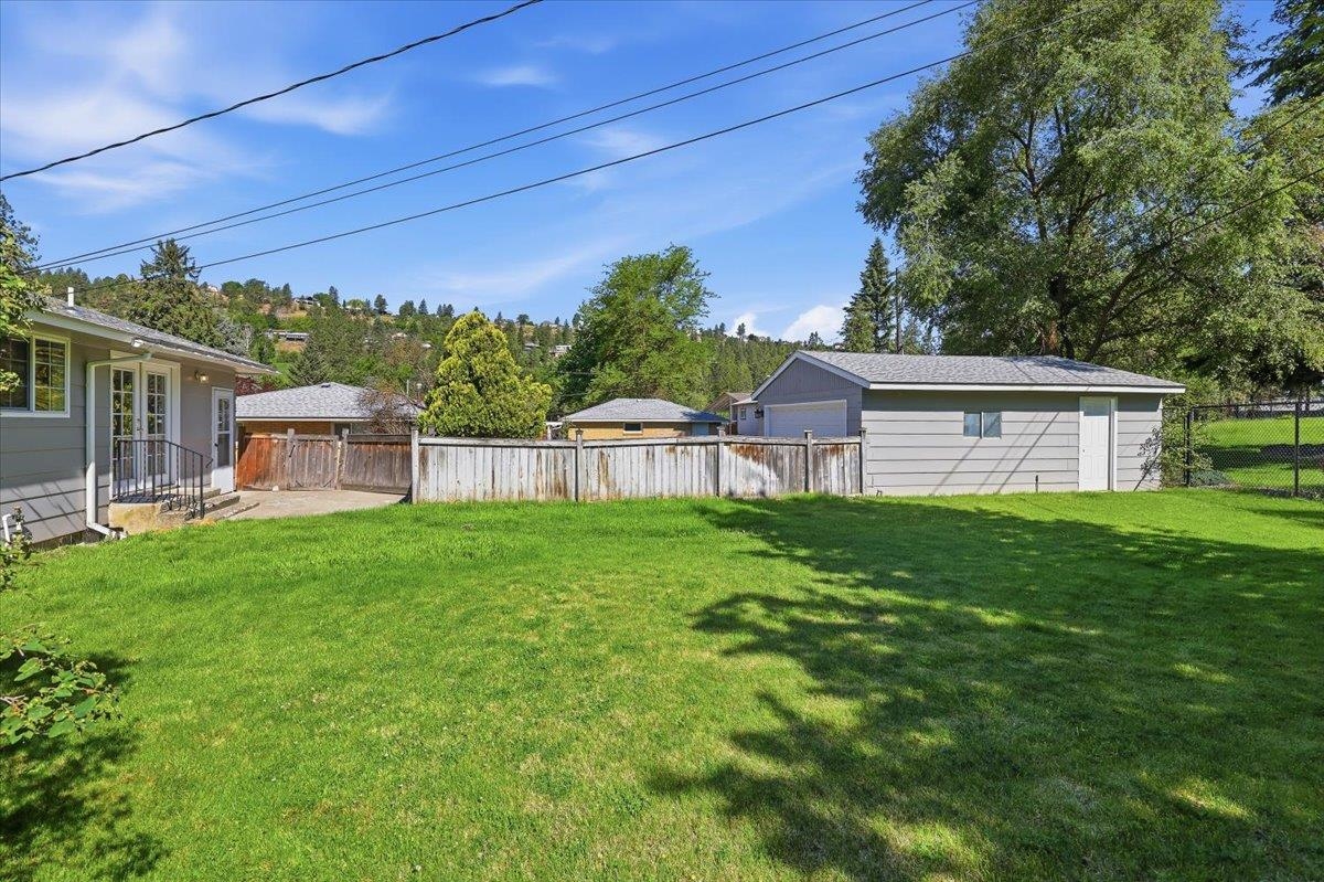 724 W Carolina Way - Photo 30