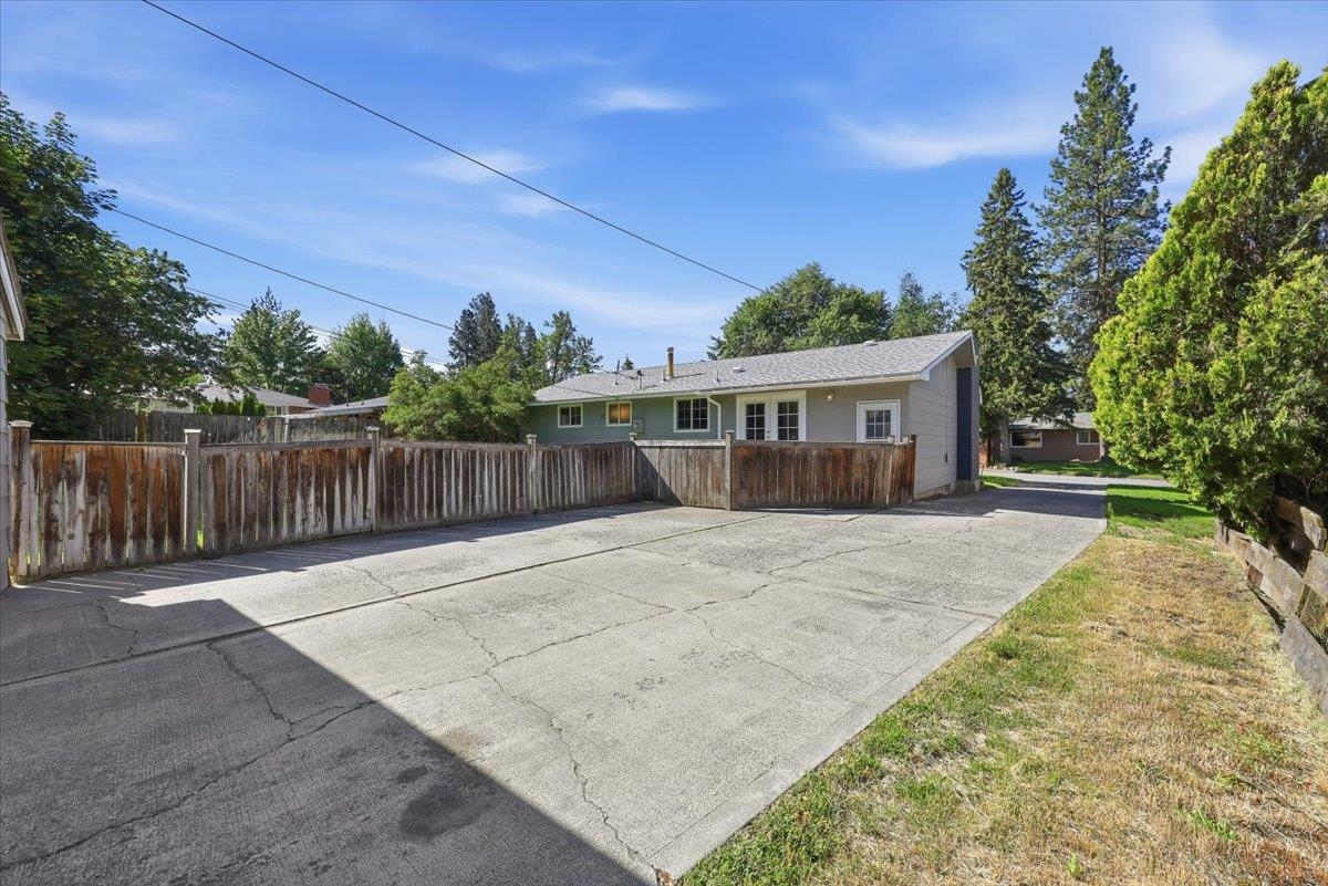 724 W Carolina Way - Photo 32