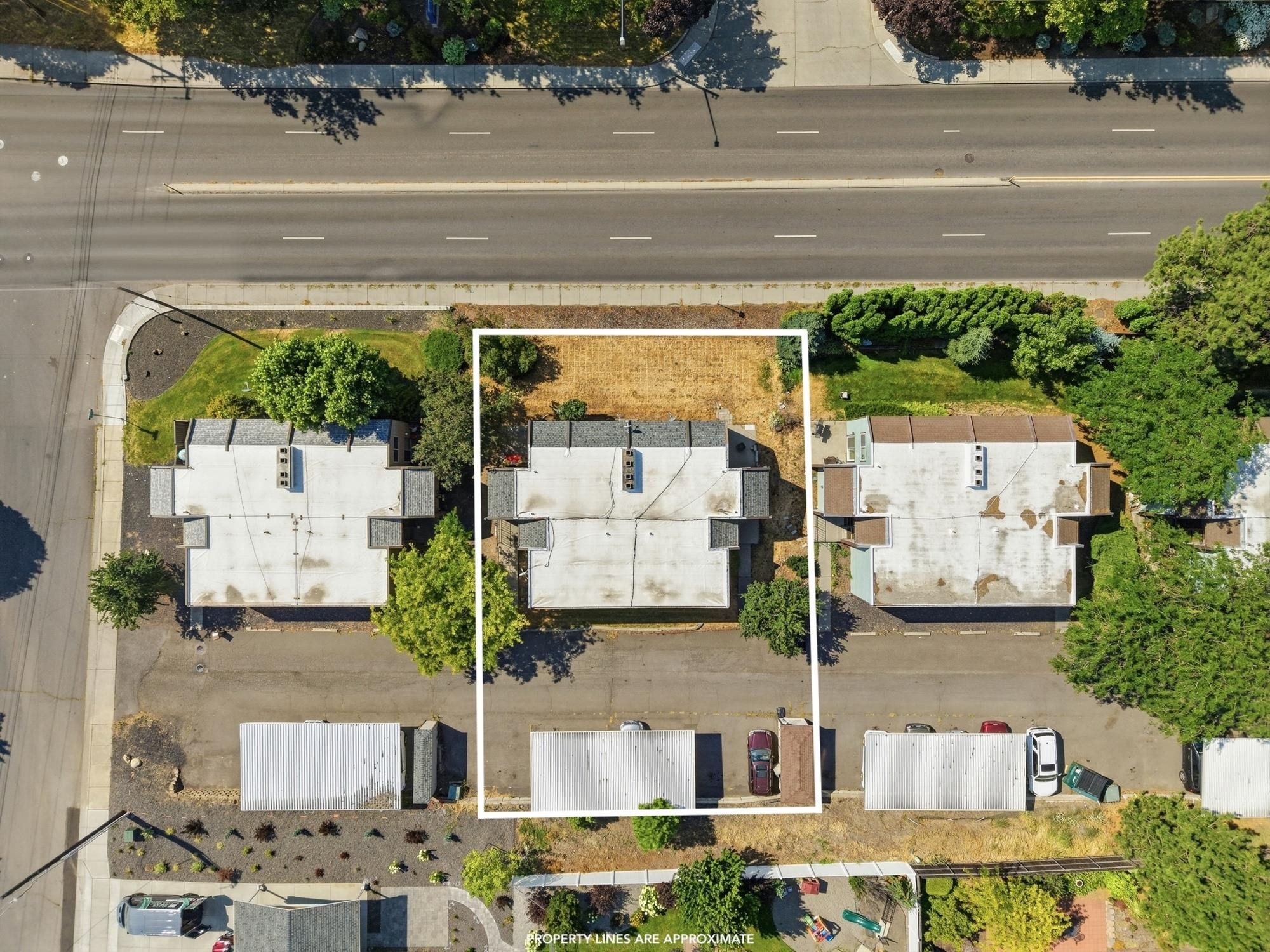 2327 E 29th Ave - Photo 6