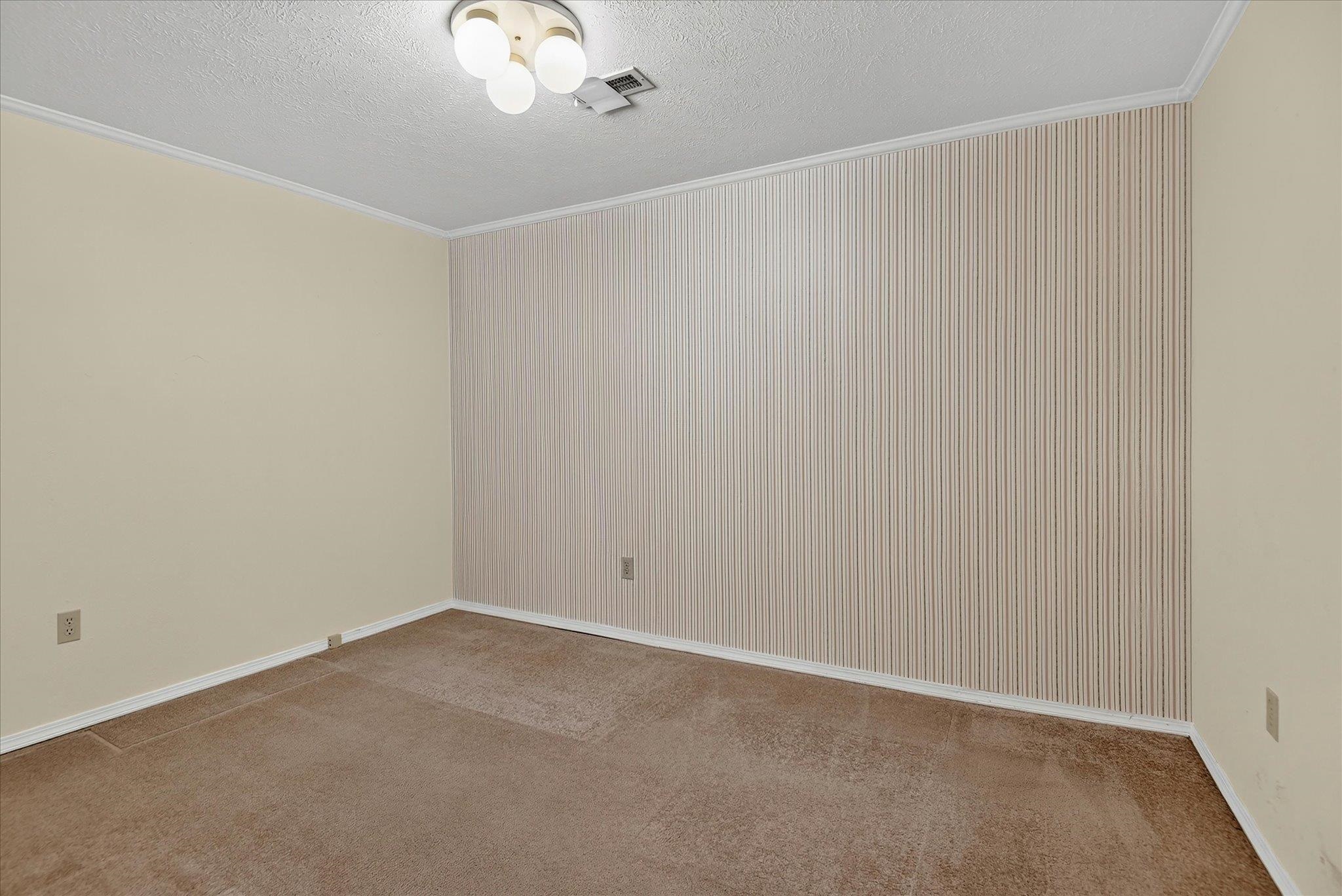 1006 S DICKEY St - Photo 34