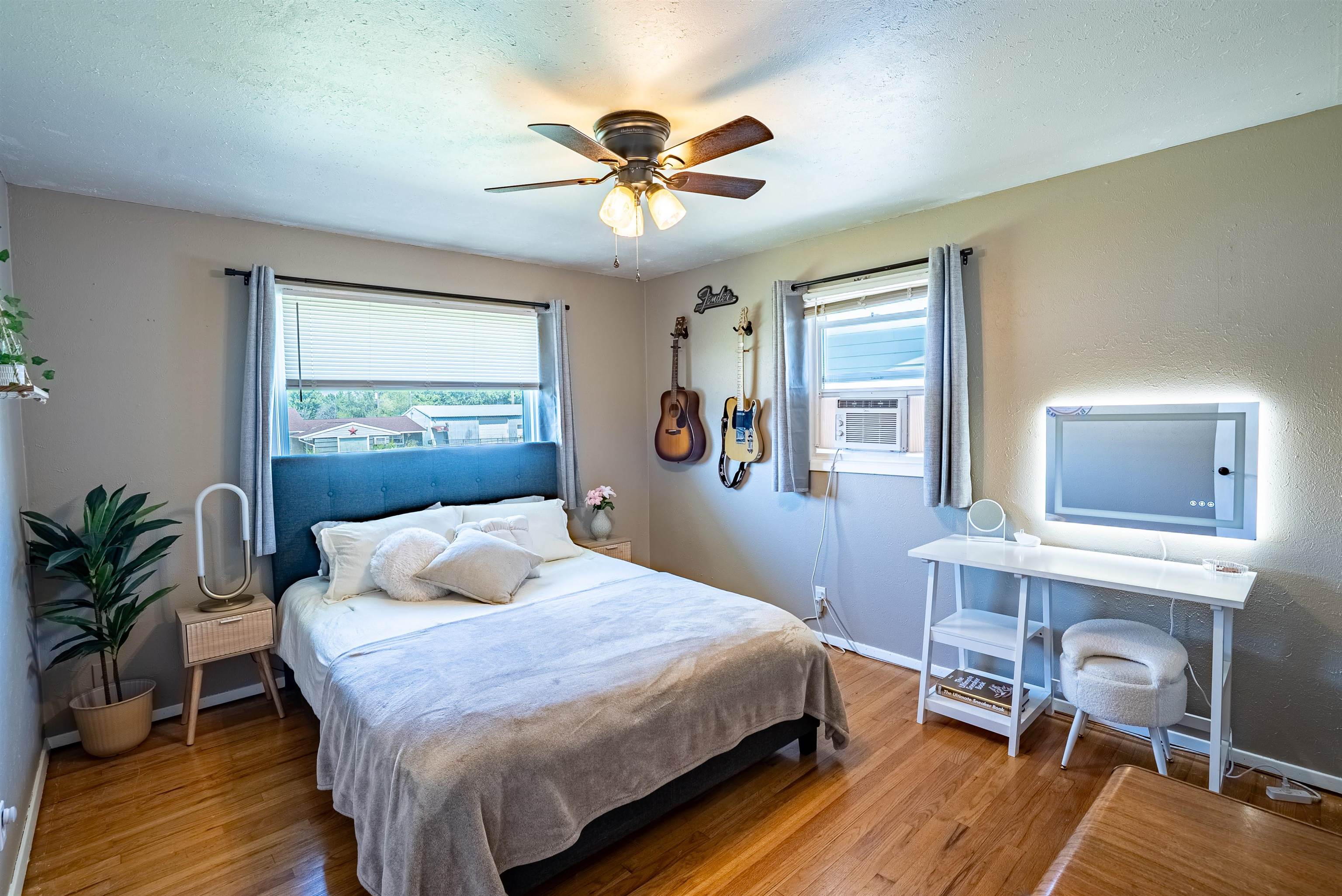 8206 E Boone Ave - Photo 9