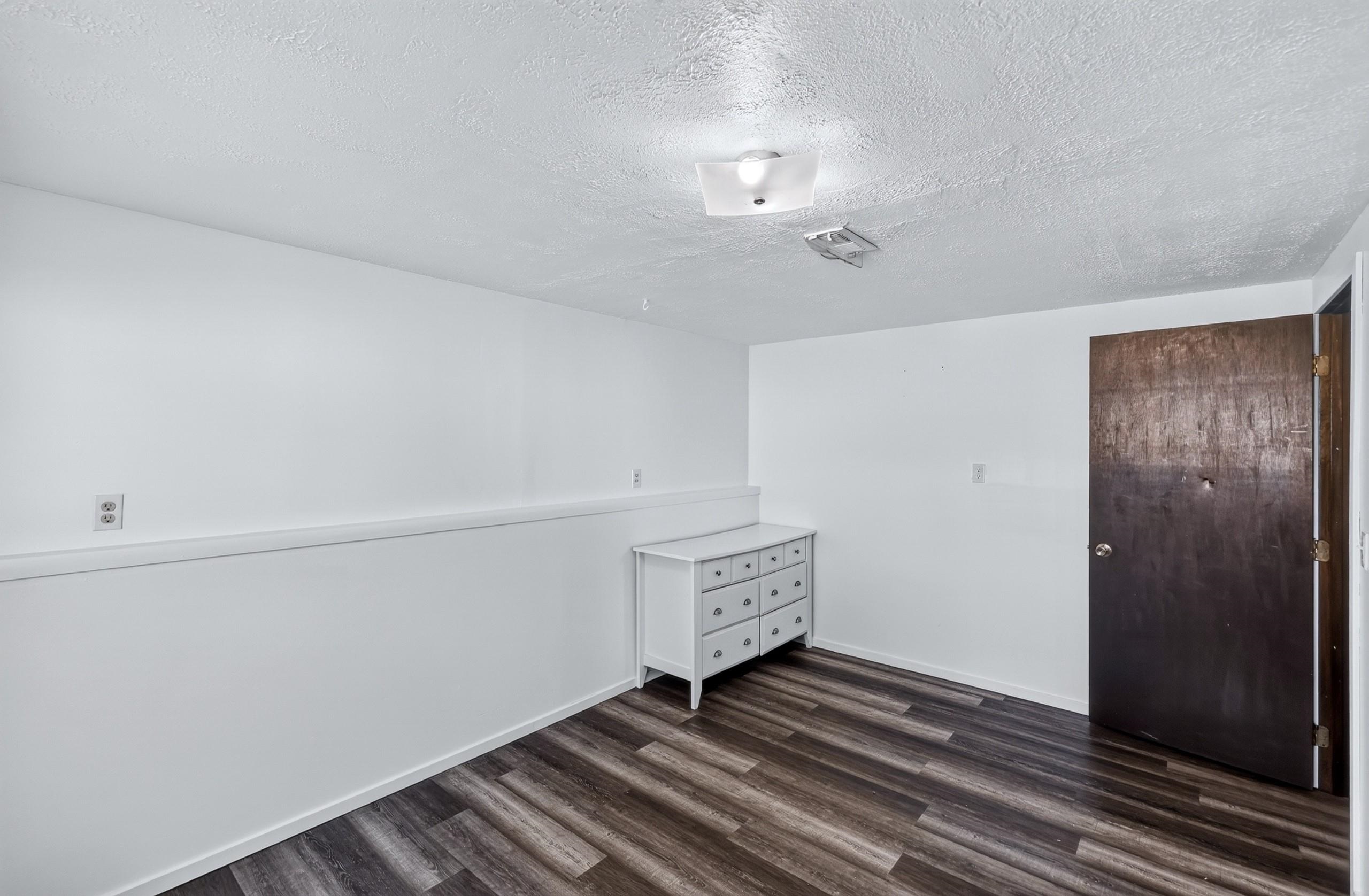 1927 E Hoffman Ave - Photo 35