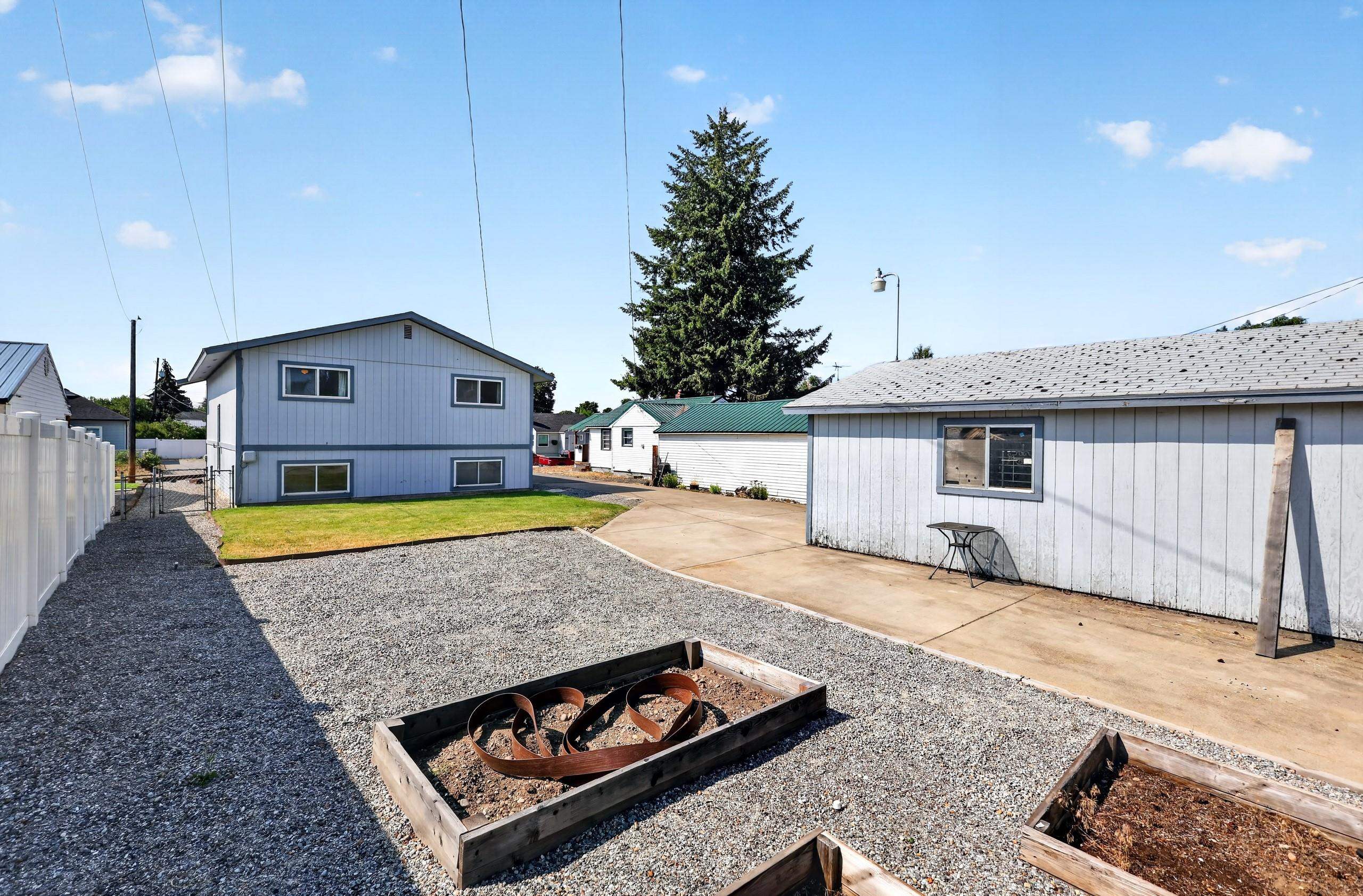 1927 E Hoffman Ave - Photo 42