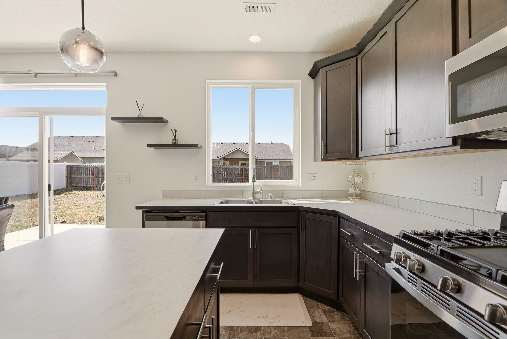12901 W 1st Ave - Photo 16
