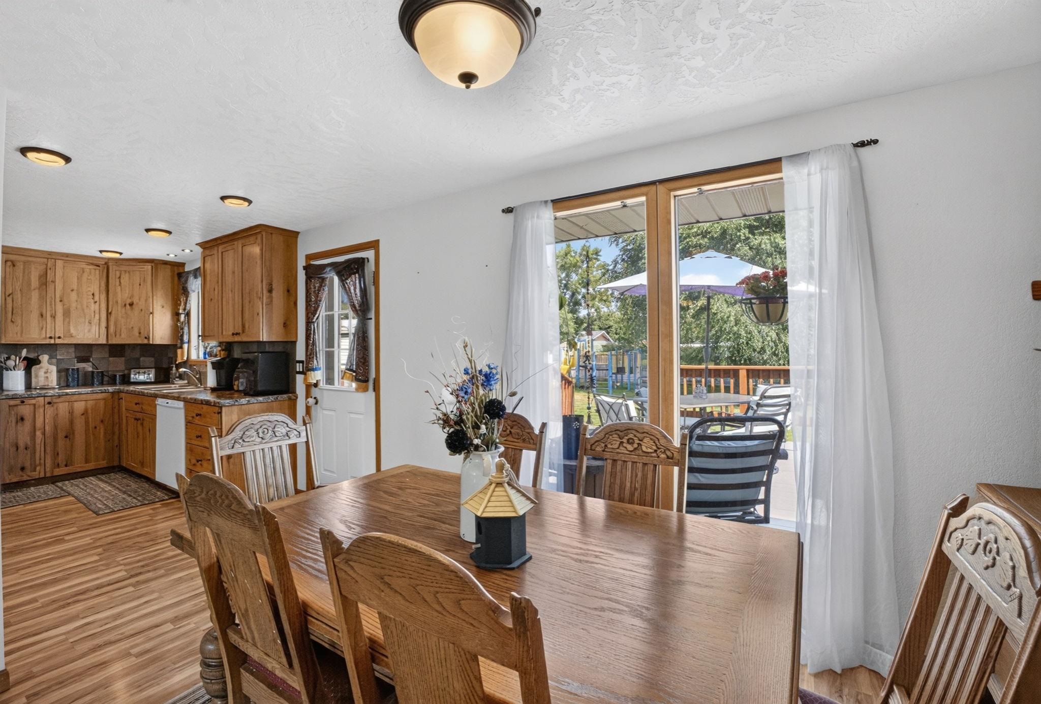 2115 S EVERGREEN Rd - Photo 17