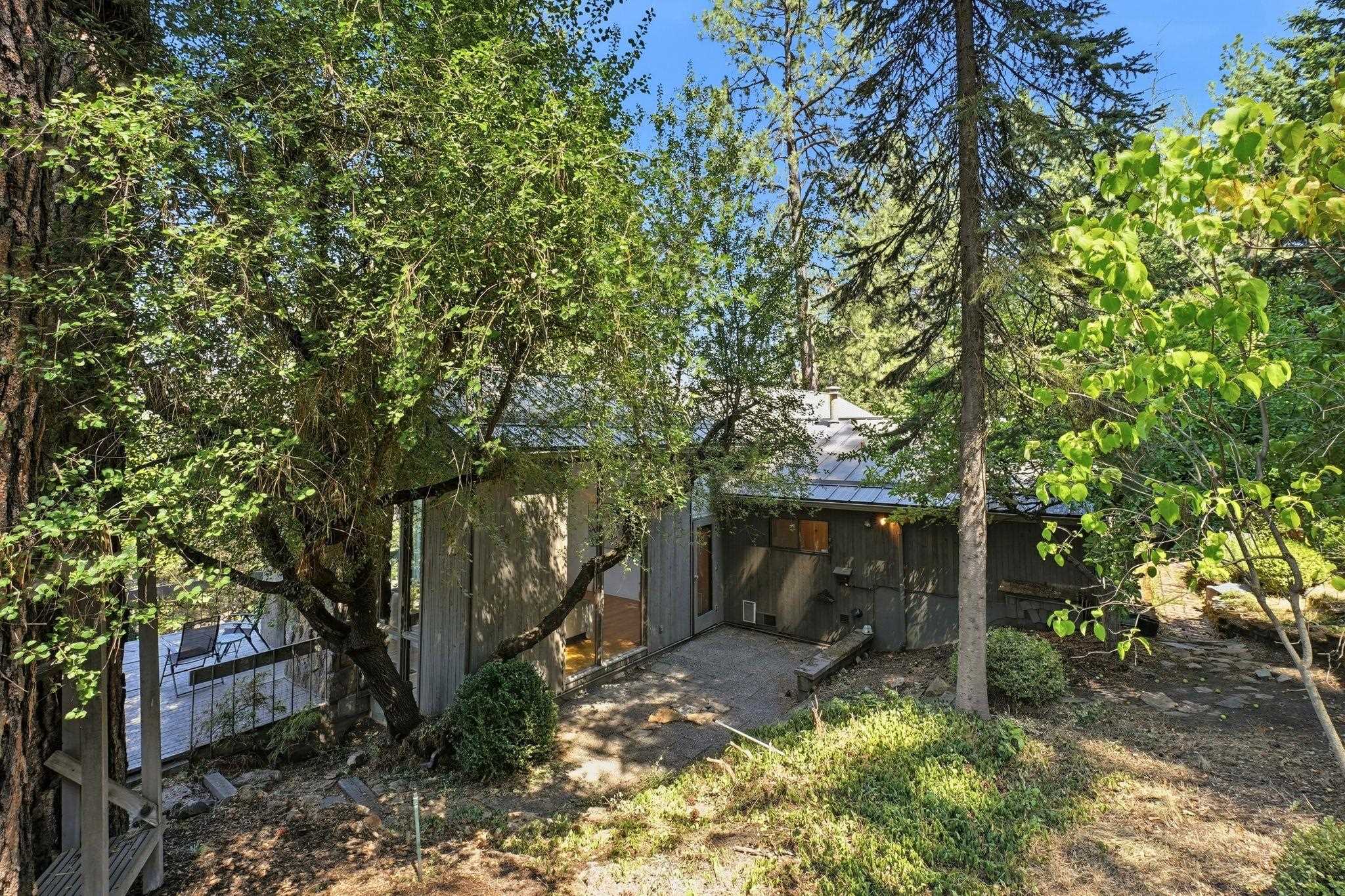 4908 E 50th Ave - Photo 43