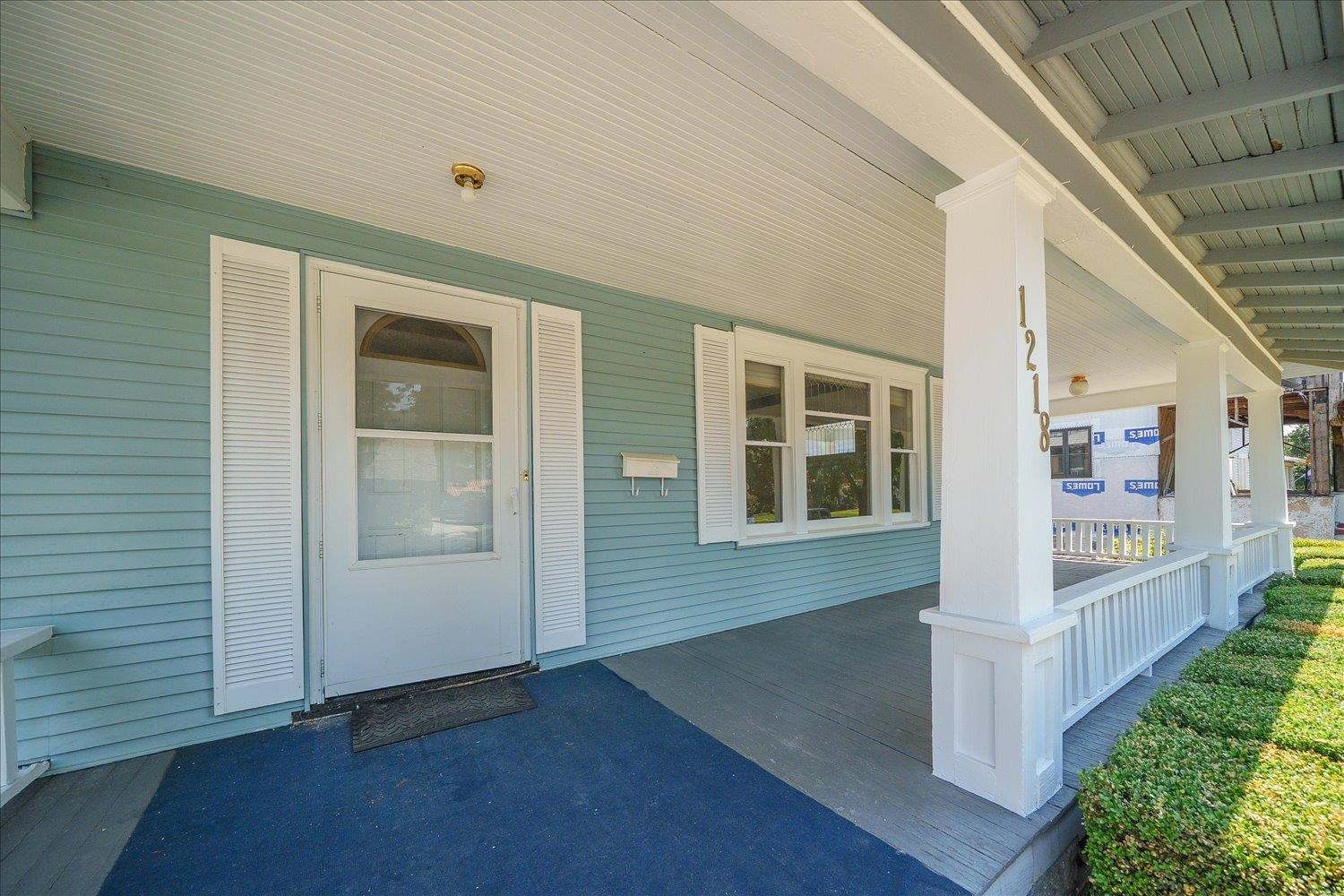 1218 N SHERWOOD St - Photo 3