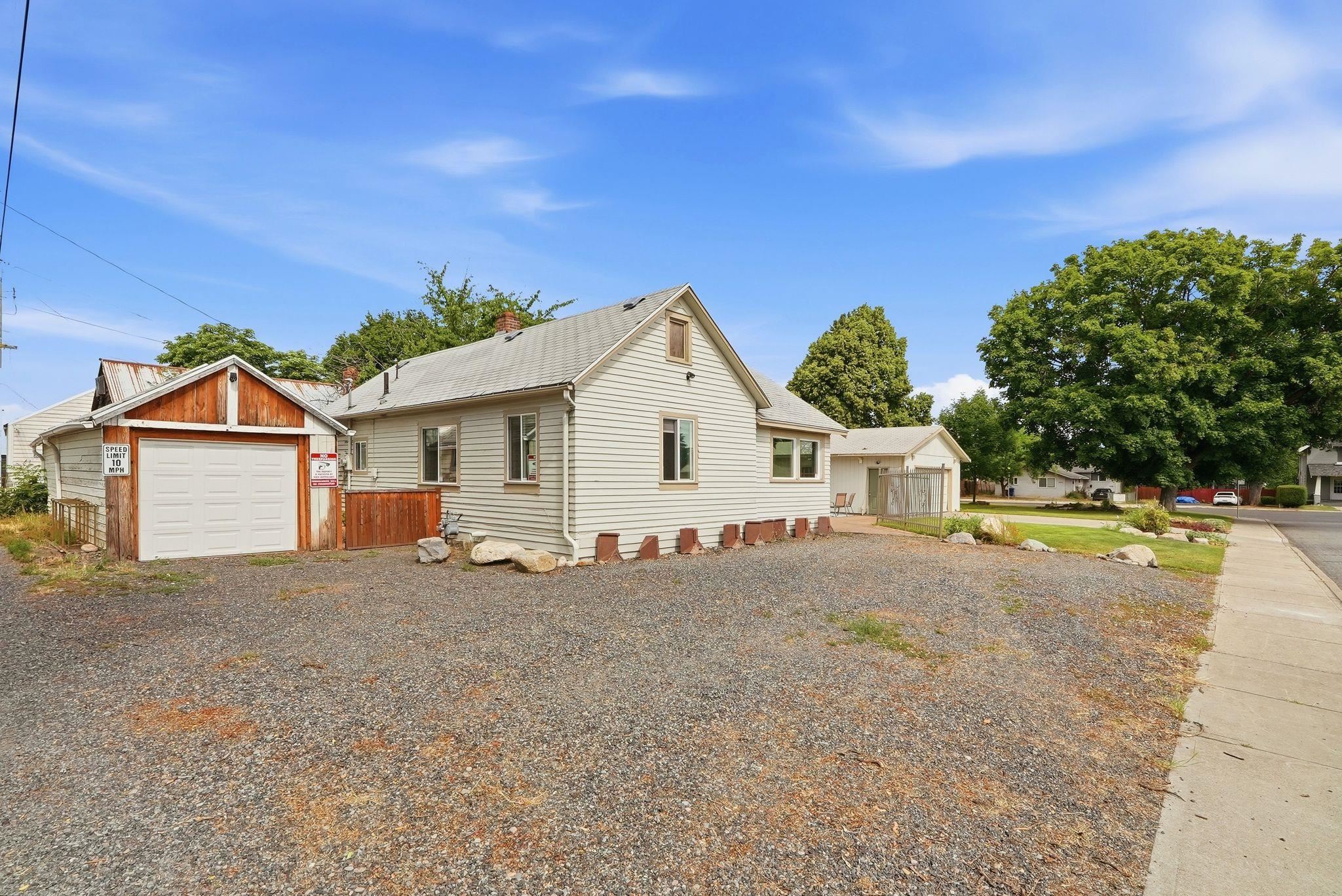 2028 E MISSION Ave - Photo 33
