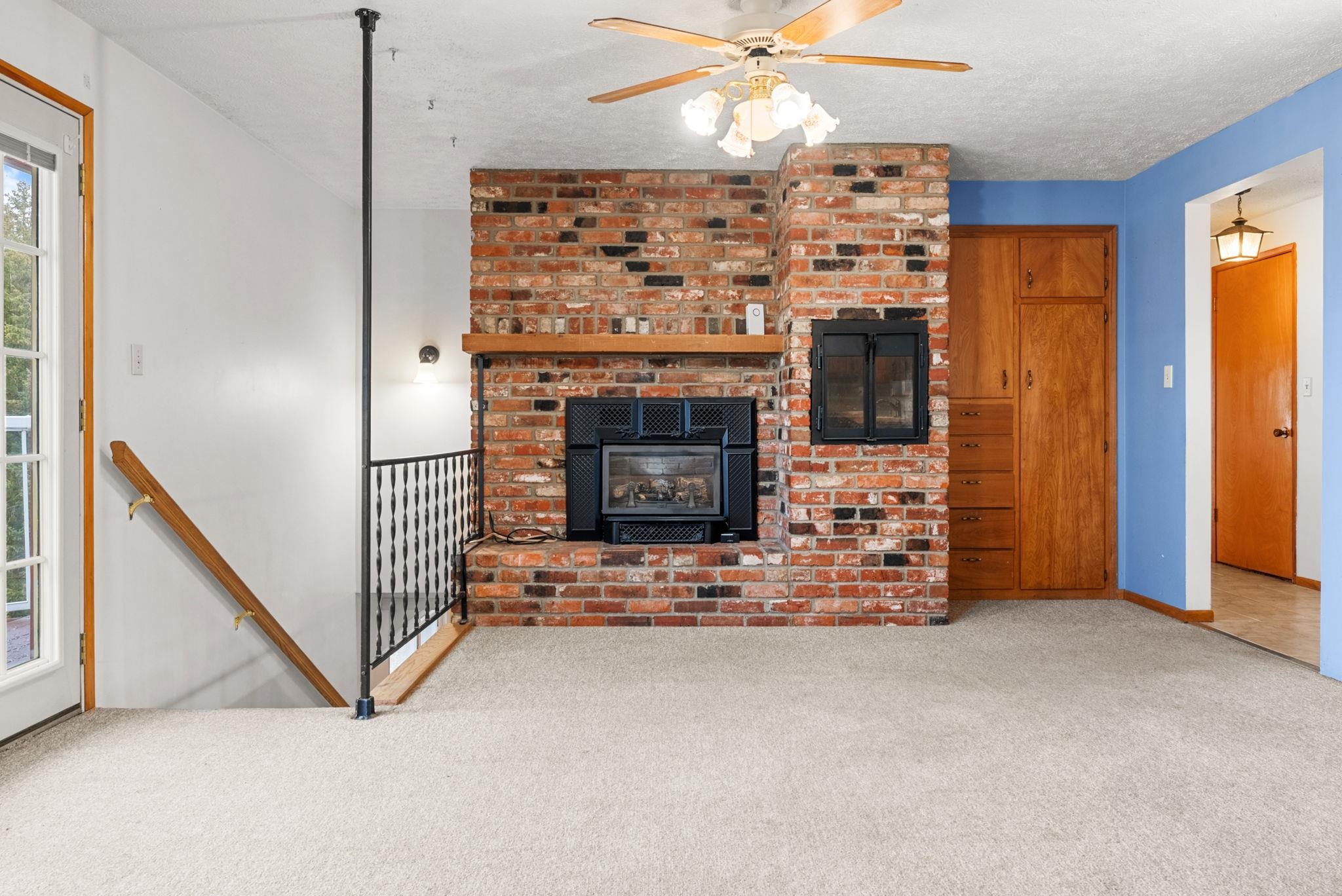 147 N LINDSEY St - Photo 12