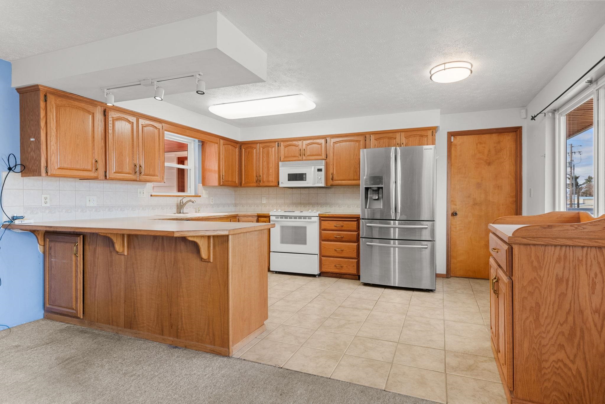 147 N LINDSEY St - Photo 14