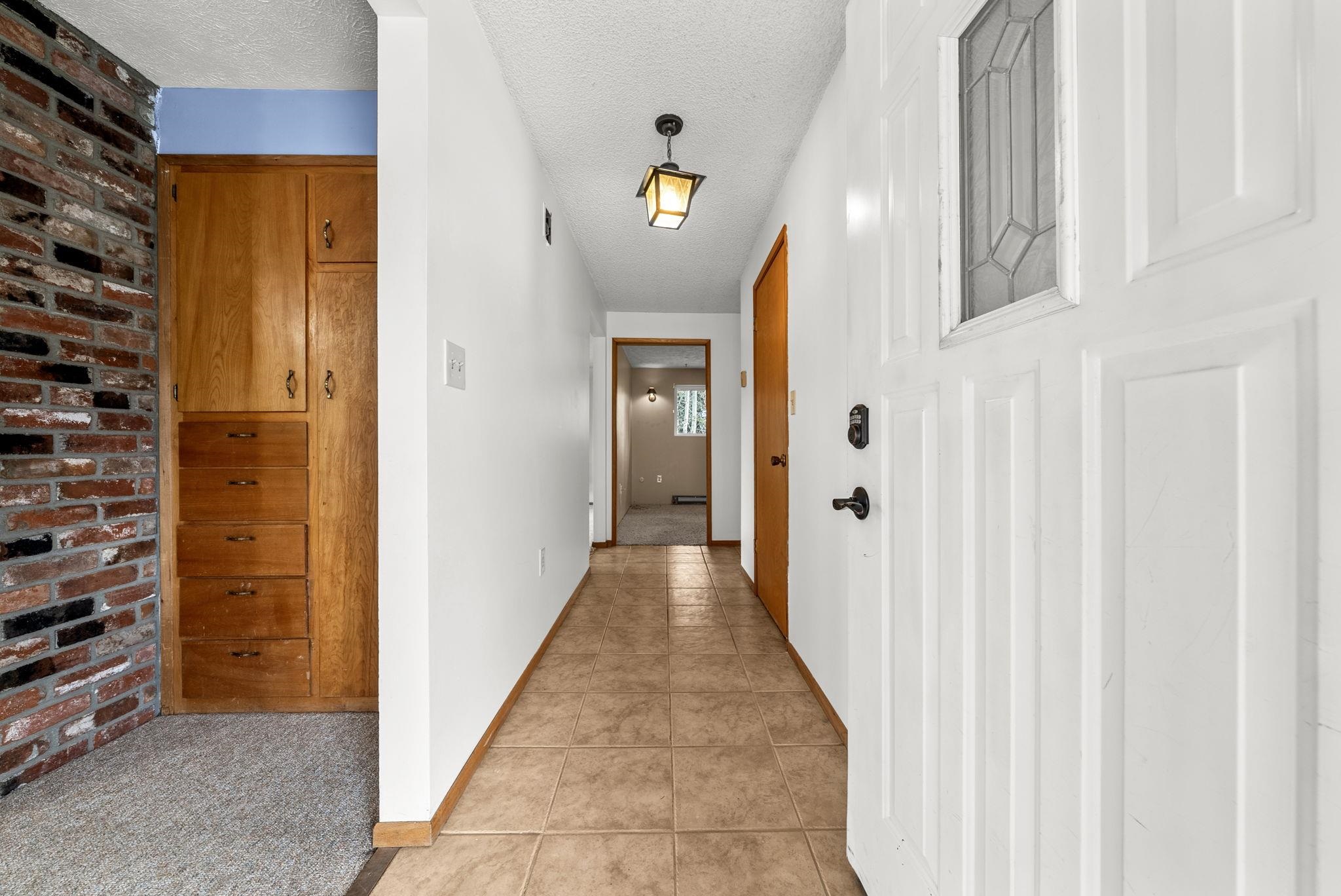 147 N LINDSEY St - Photo 17