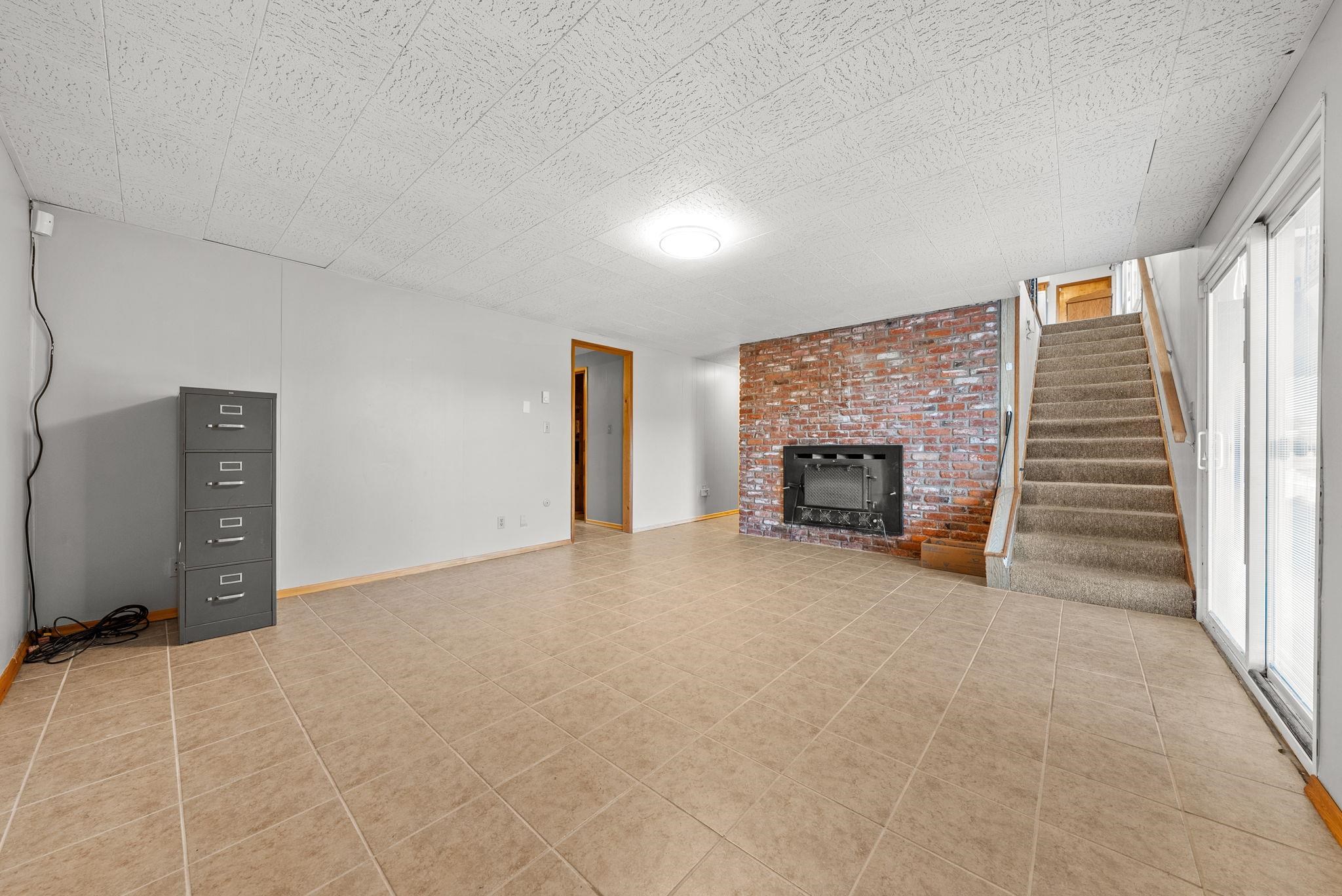 147 N LINDSEY St - Photo 27