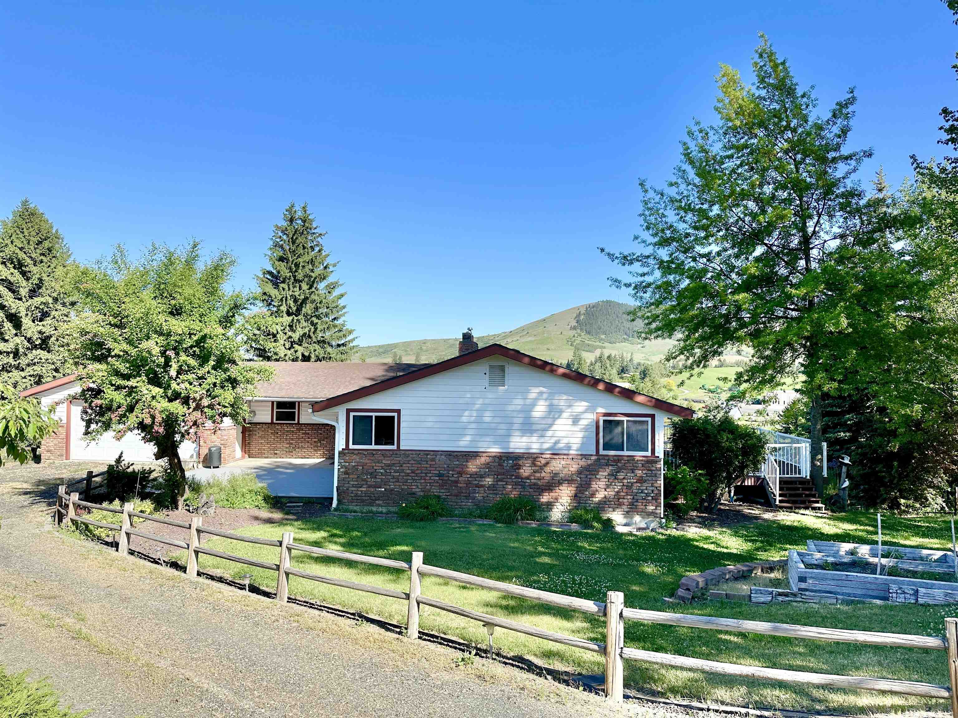 147 N LINDSEY St - Photo 44