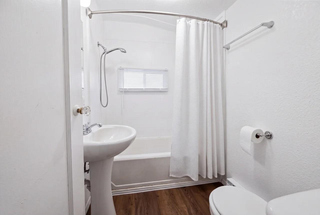 1701 E Desmet Ave - Photo 12